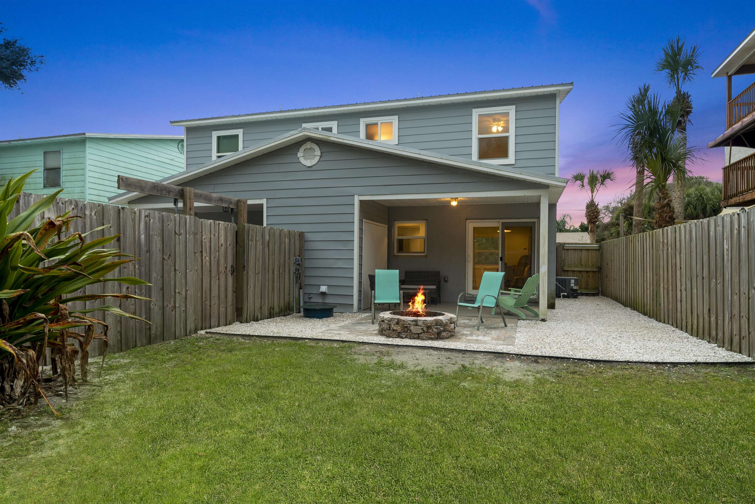 112 E St Unit: A & B