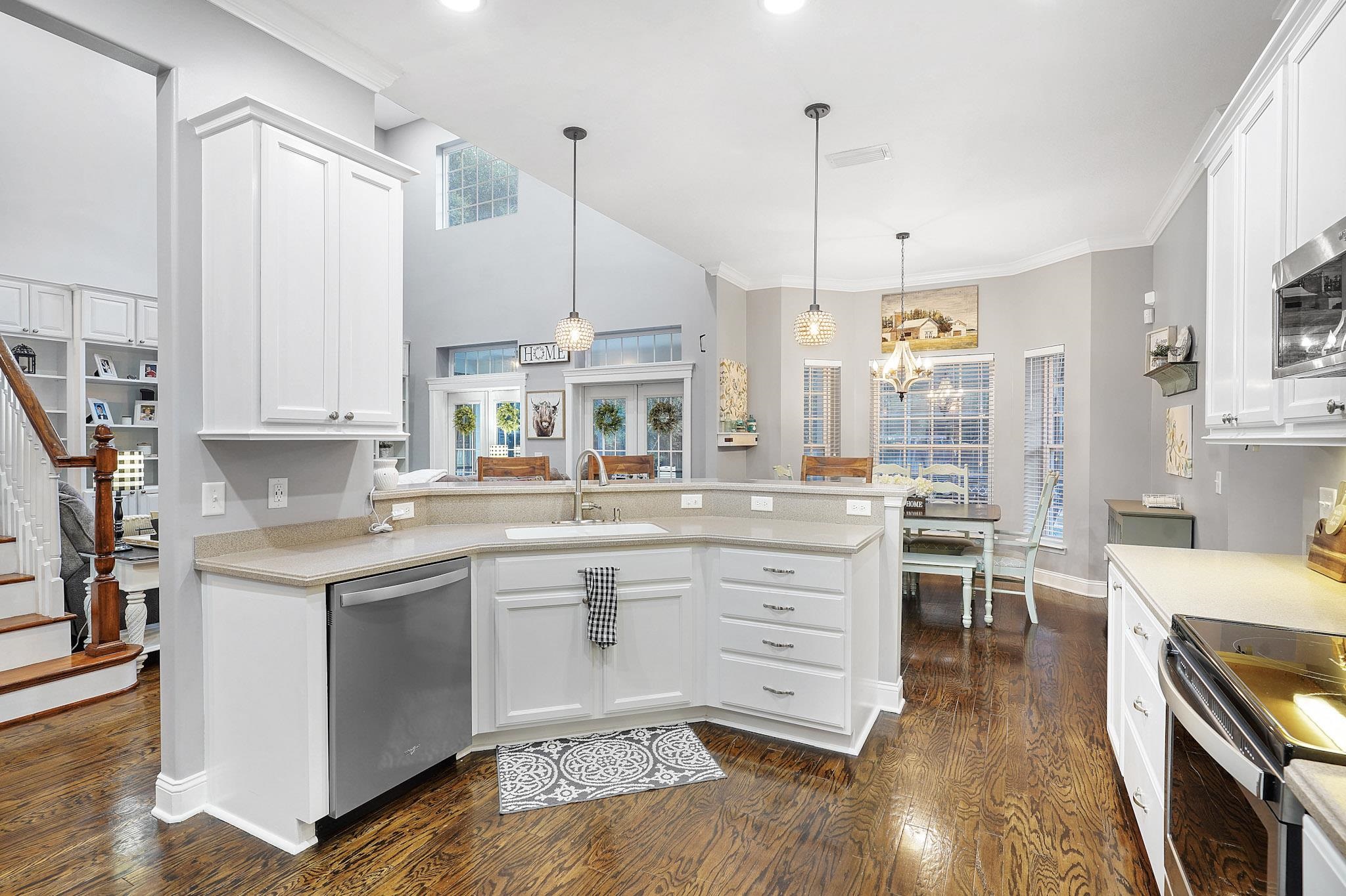 340 Old Plantation Dr