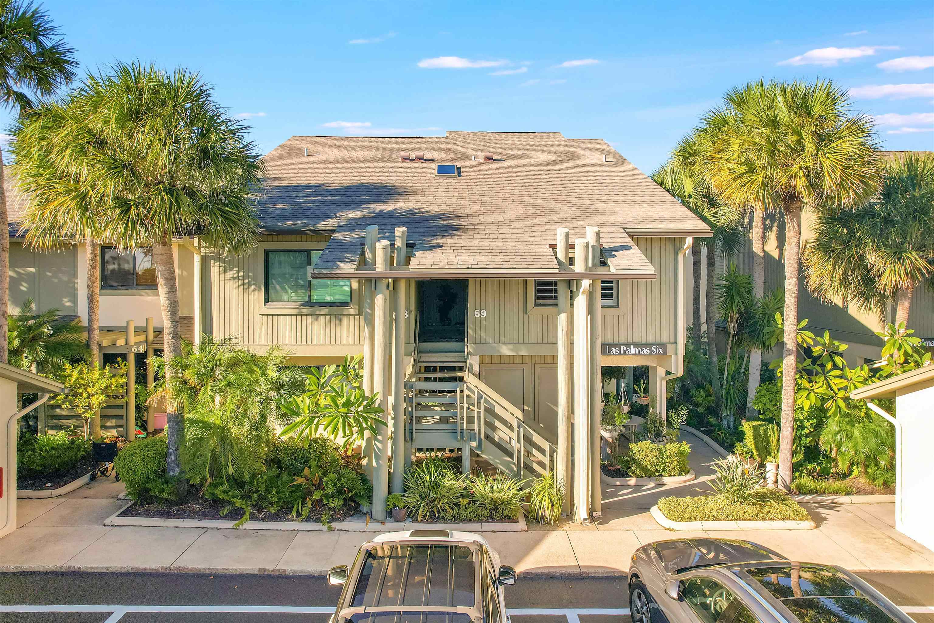 69 Village Las Palmas Cir