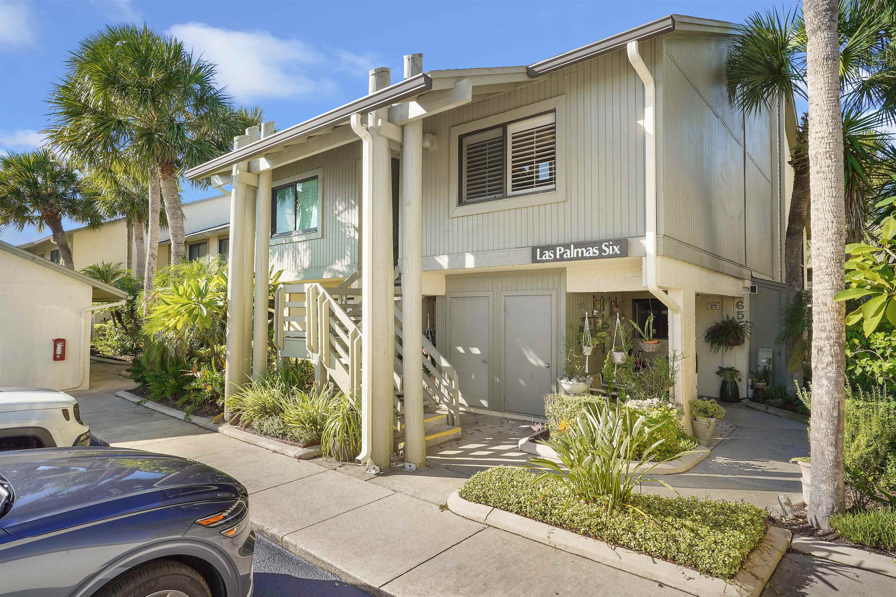 69 Village Las Palmas Cir