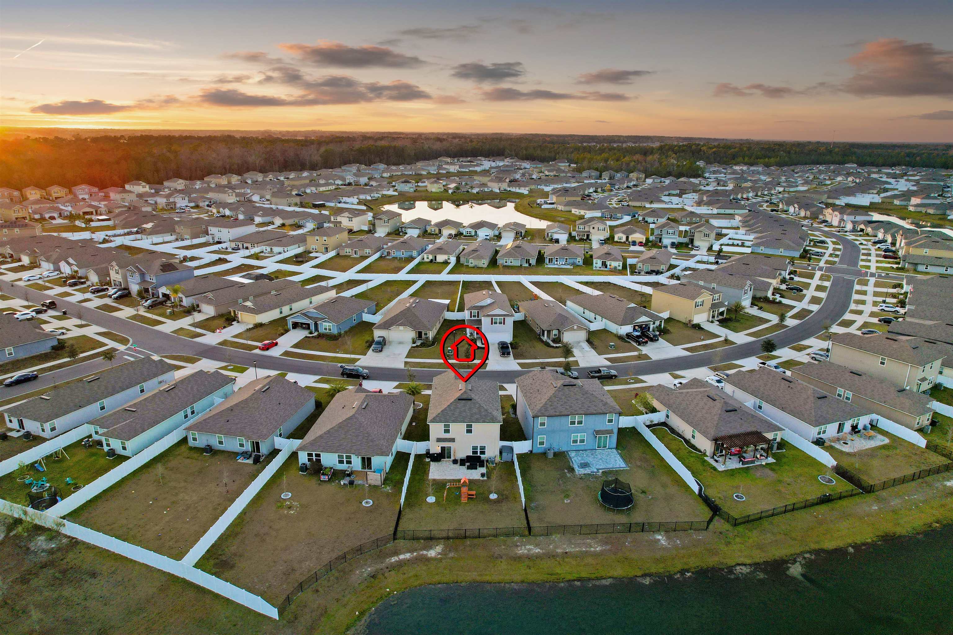 2348 Falling Star Ln