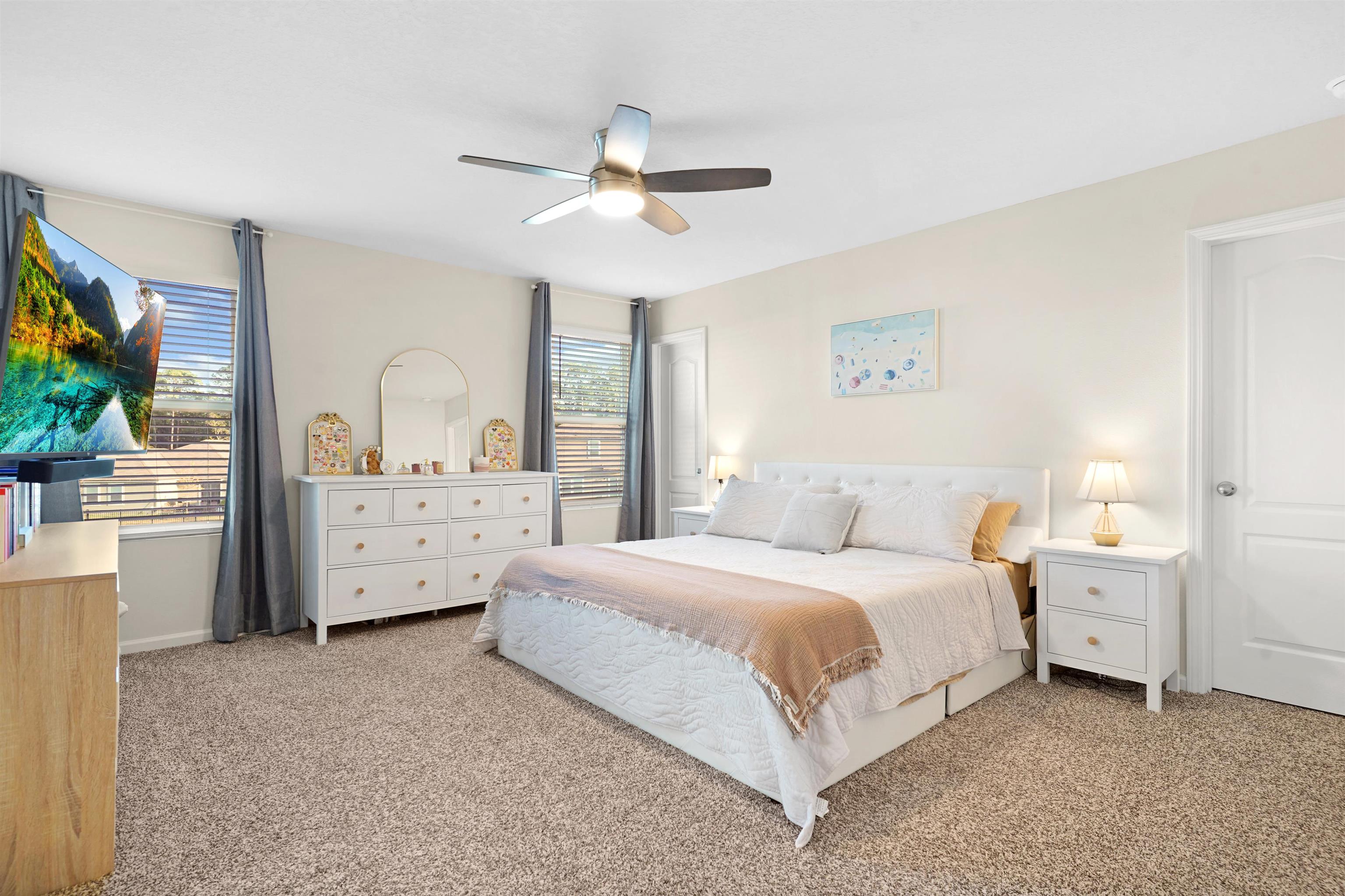 2348 Falling Star Ln