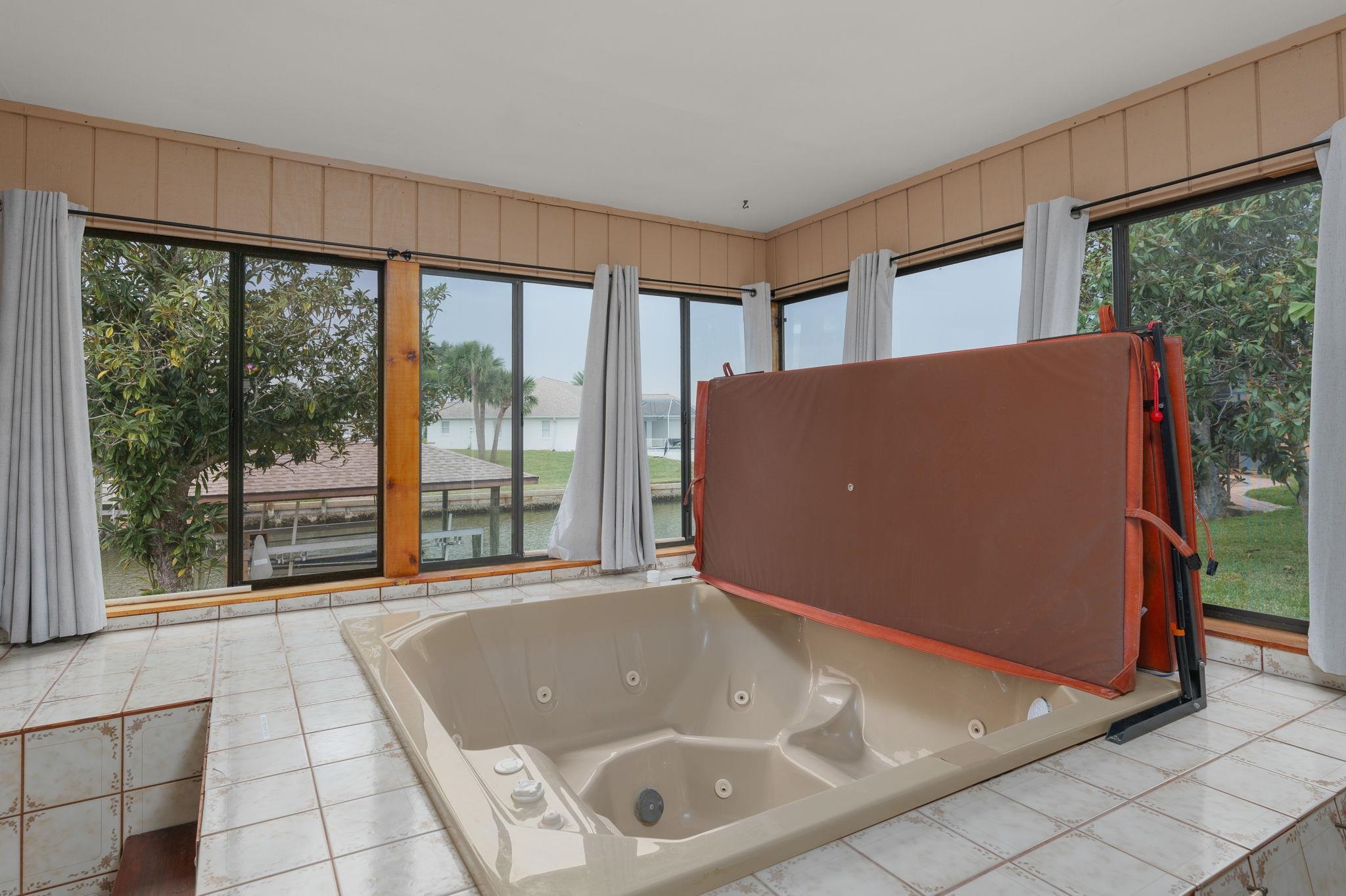 25 Cottagegate Court