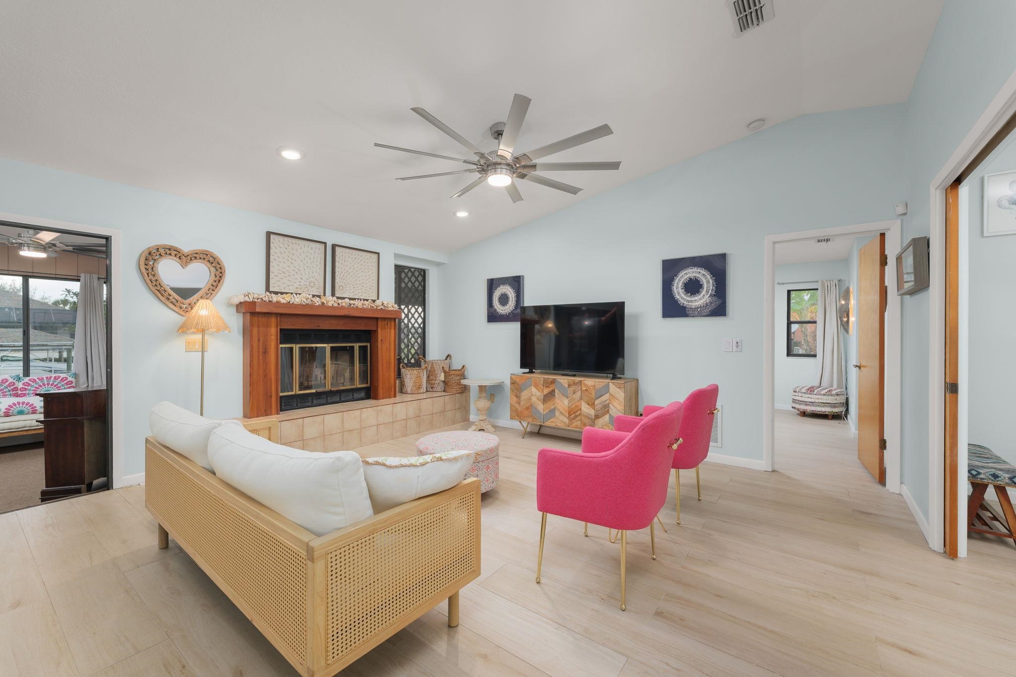 25 Cottagegate Court