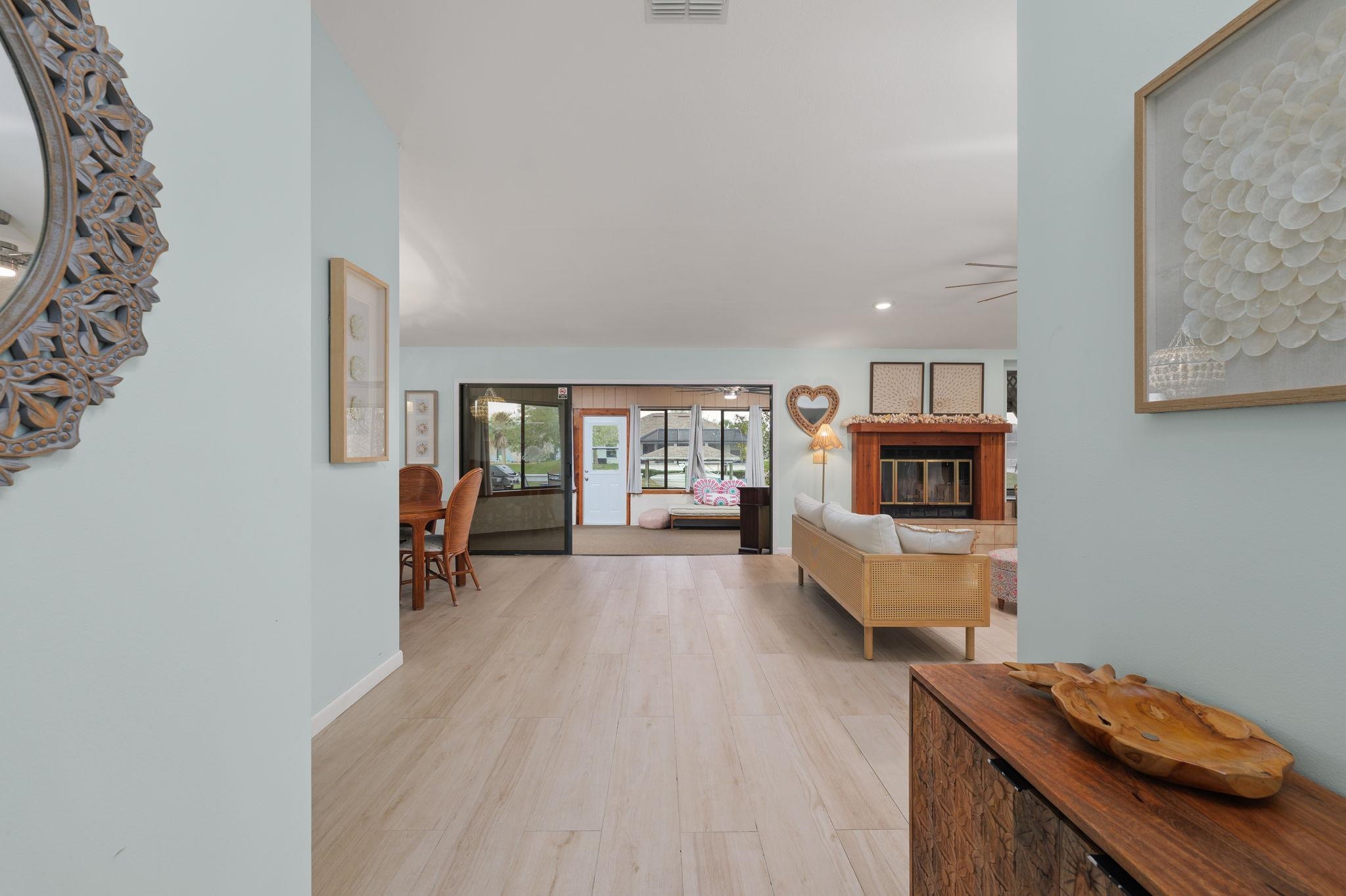 25 Cottagegate Court