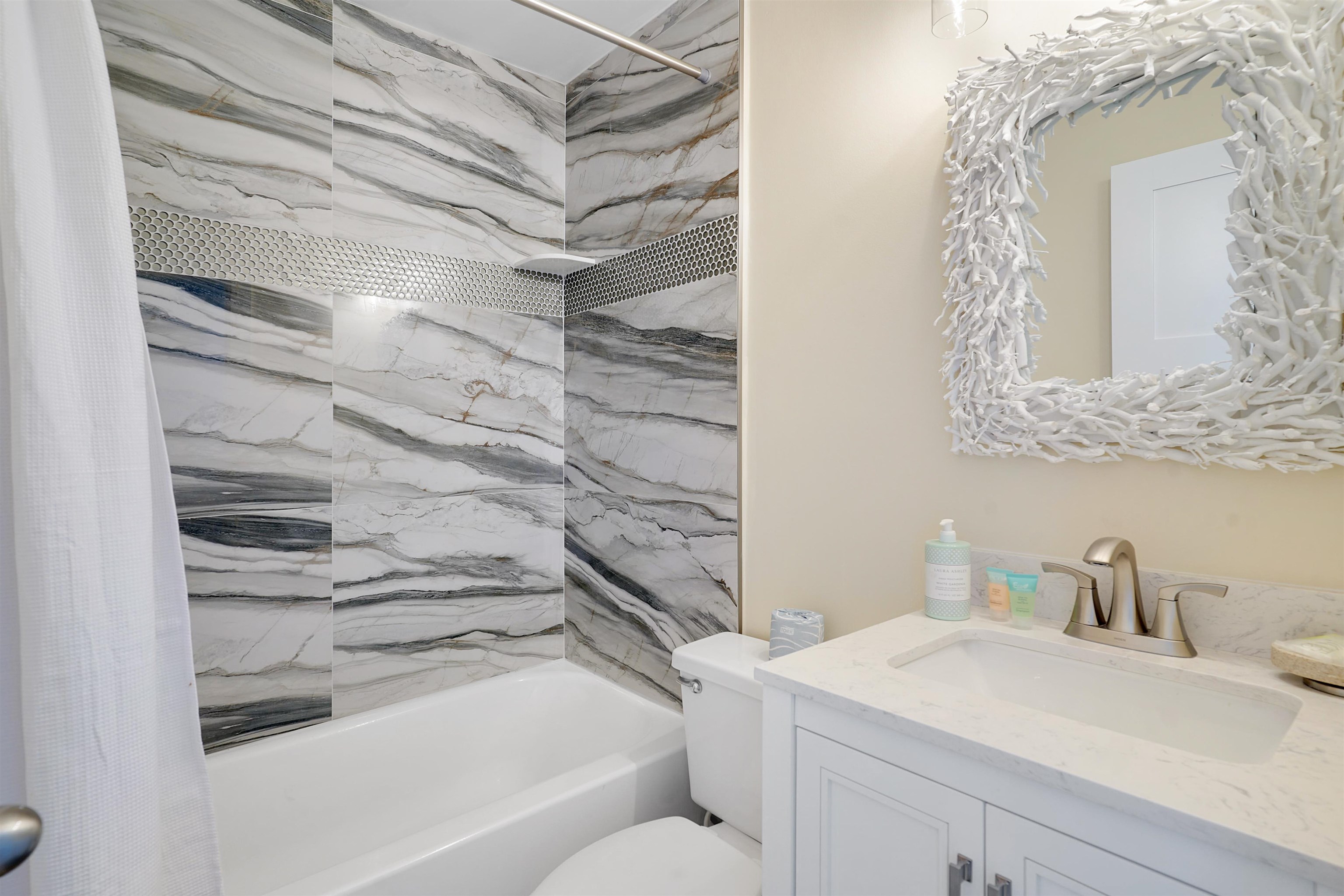 1733 Sea Fair Dr Unit: 13238