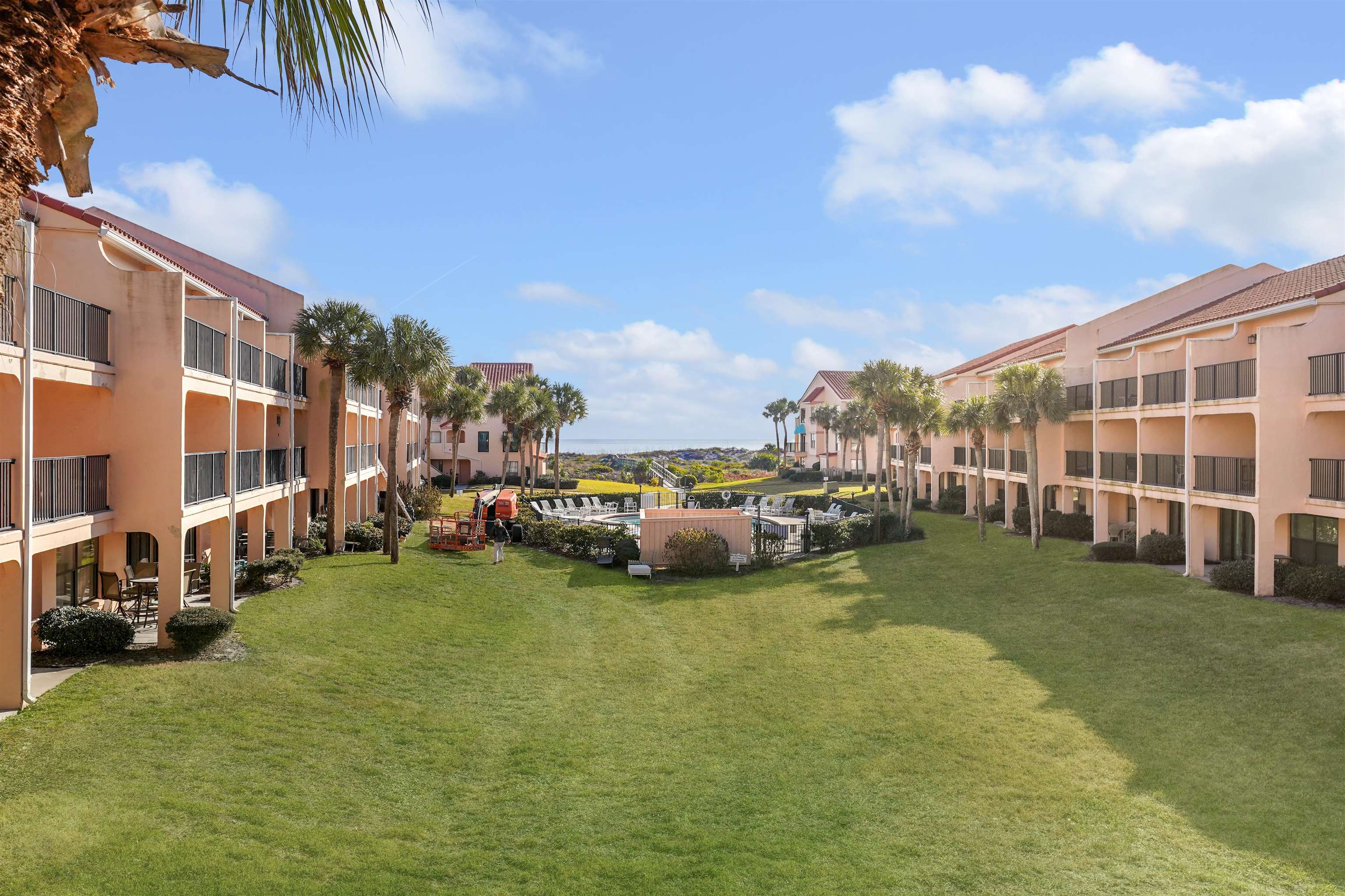 1733 Sea Fair Dr Unit: 13238