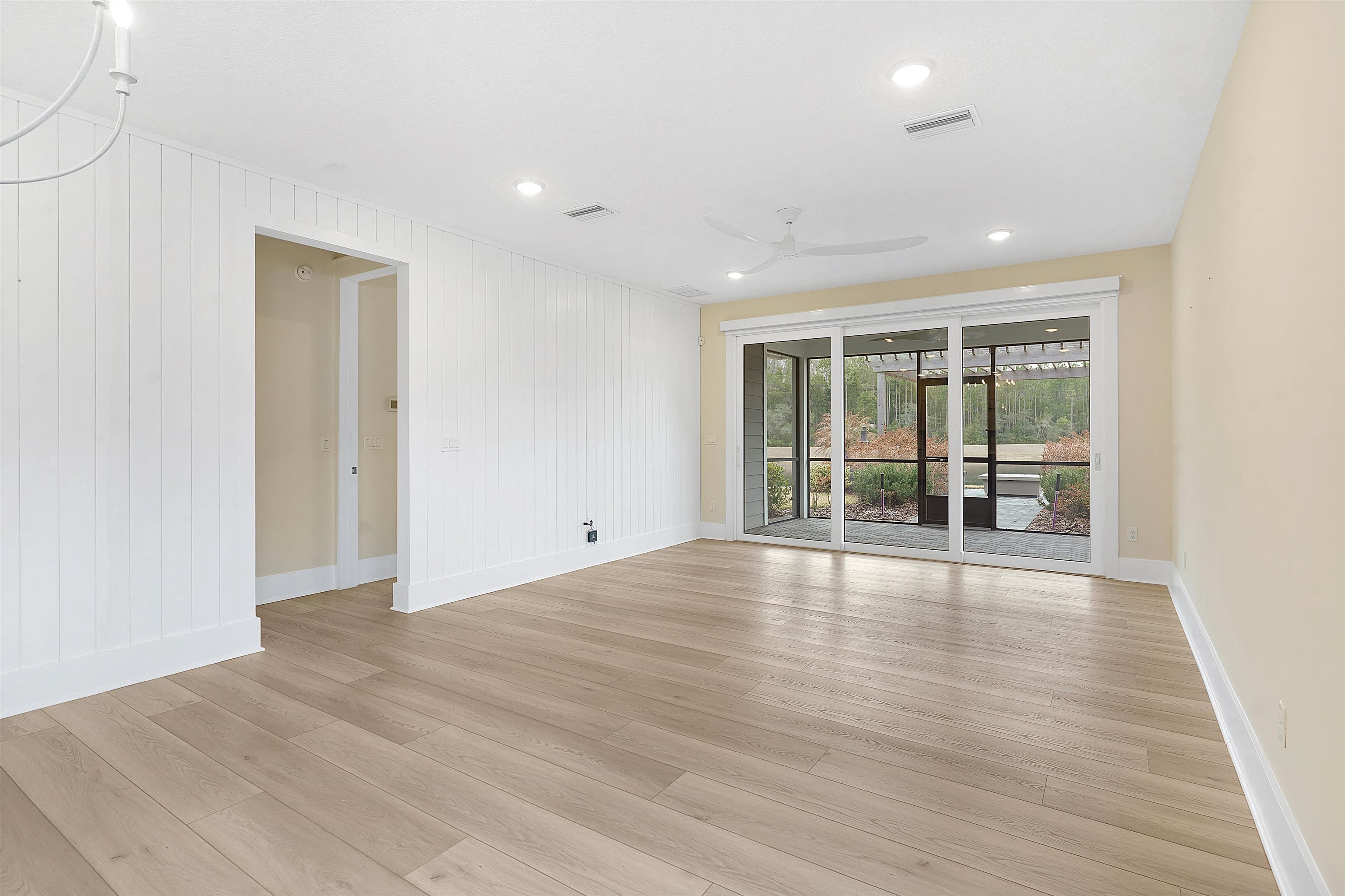 46 Settlers Landing Dr