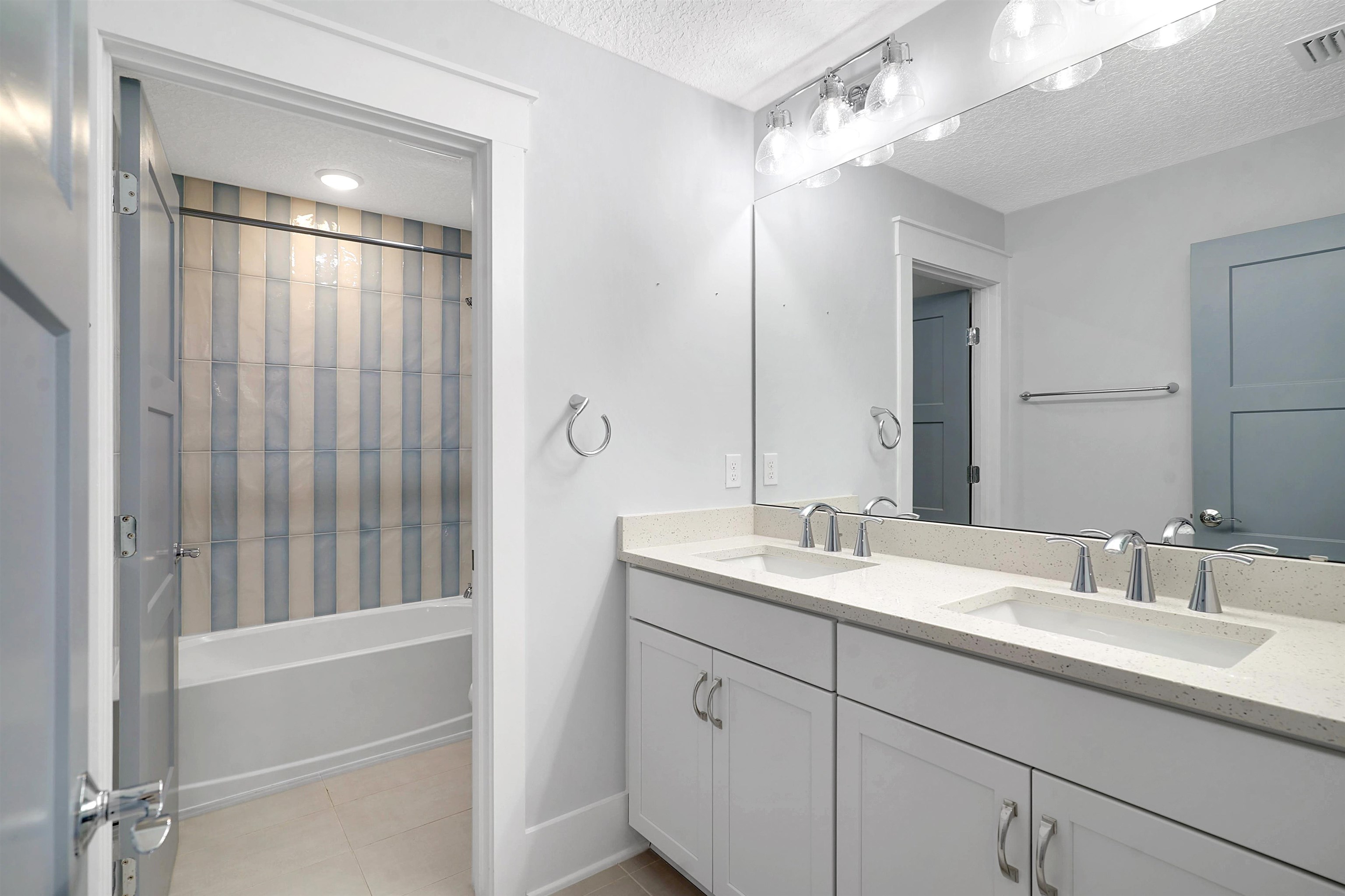 46 Settlers Landing Dr