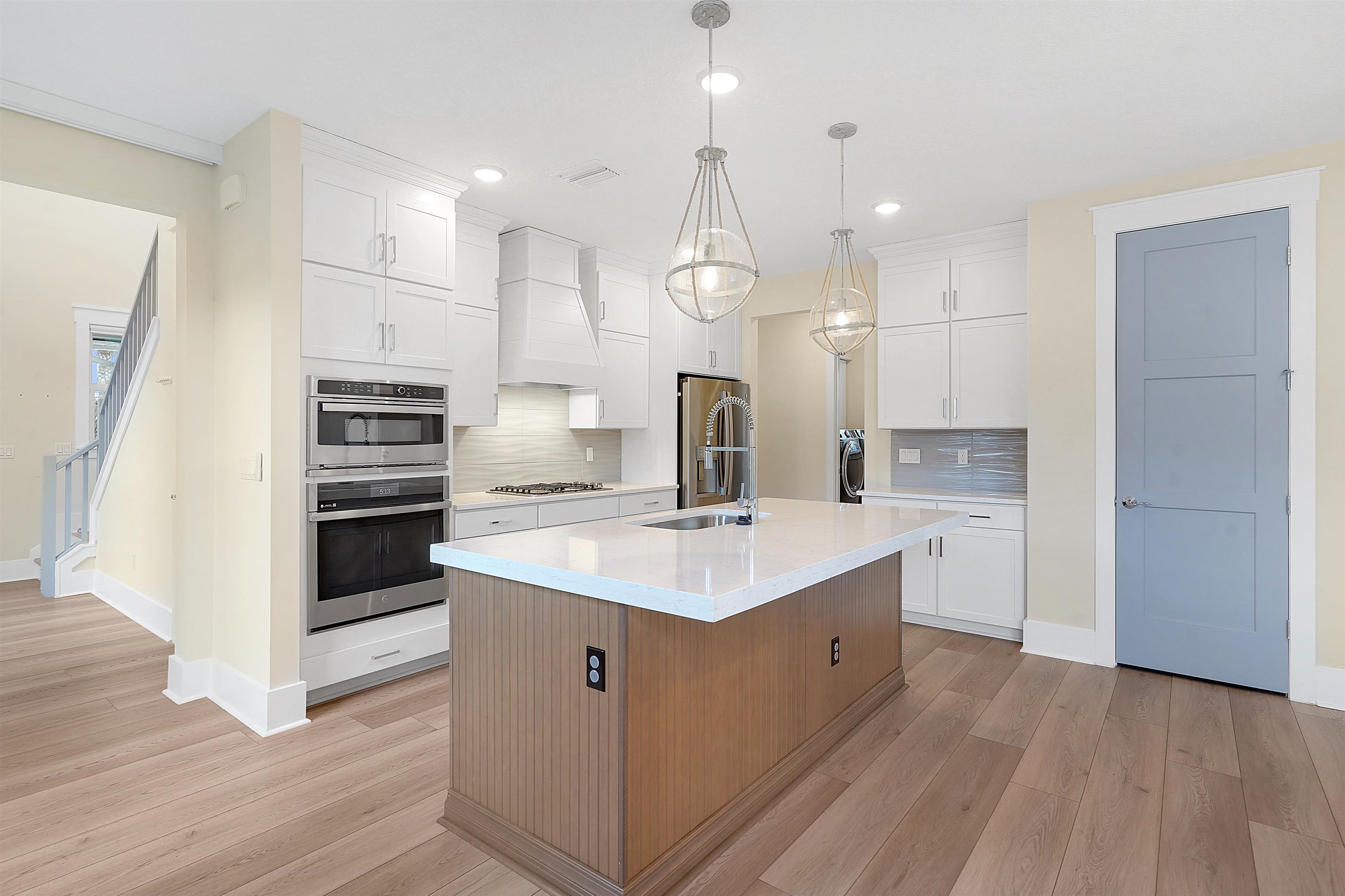 46 Settlers Landing Dr