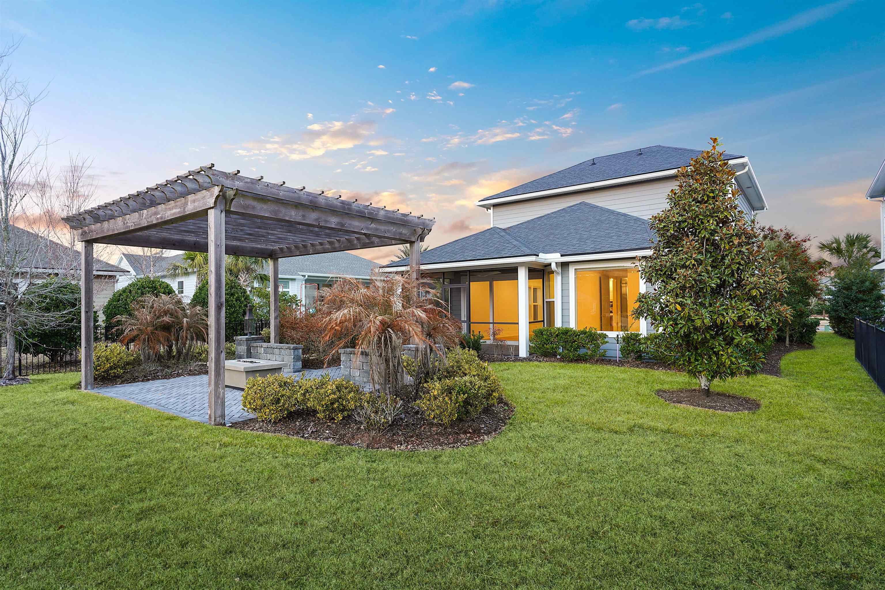 46 Settlers Landing Dr