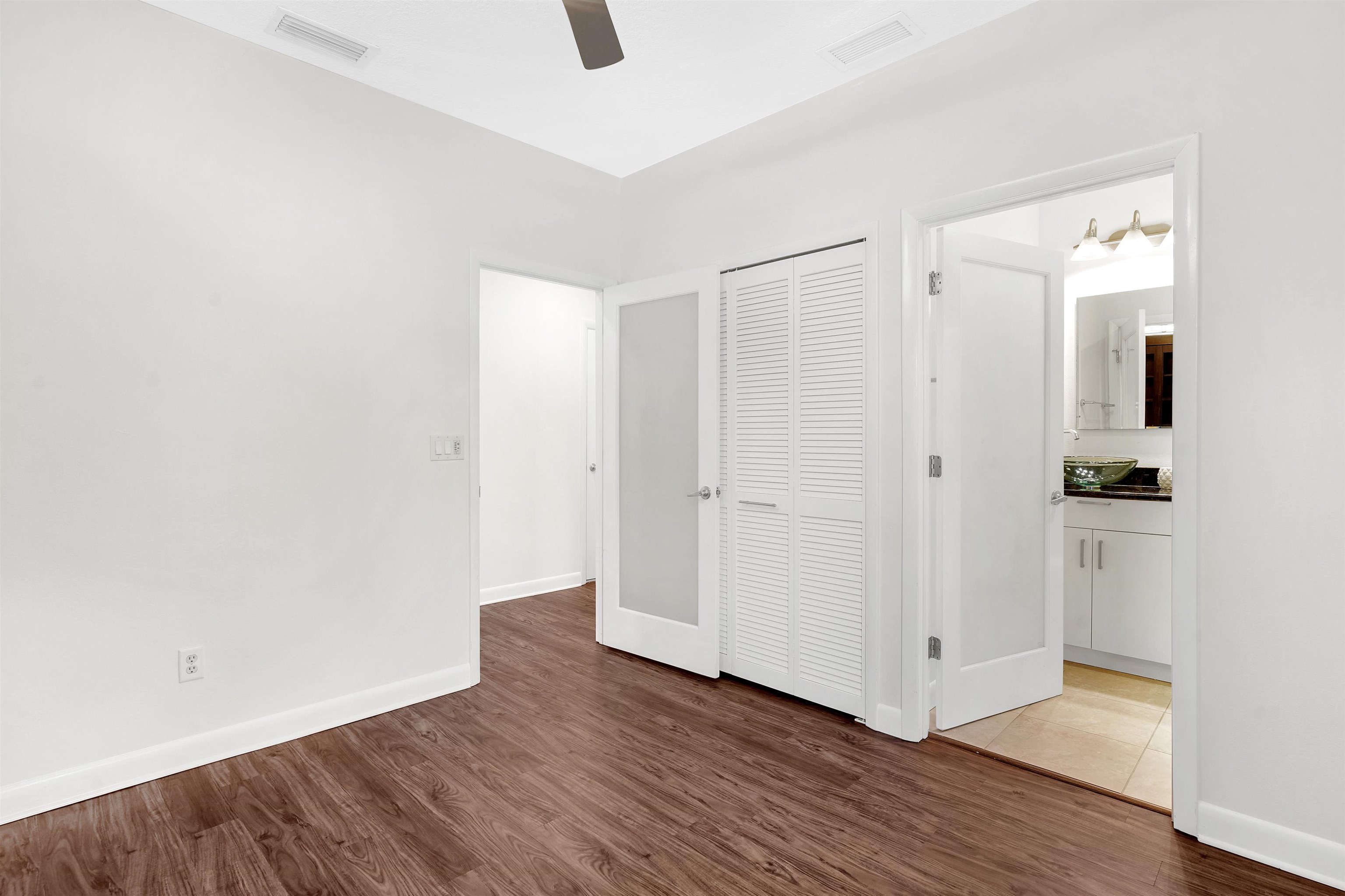 120 Oyster Catcher Cir