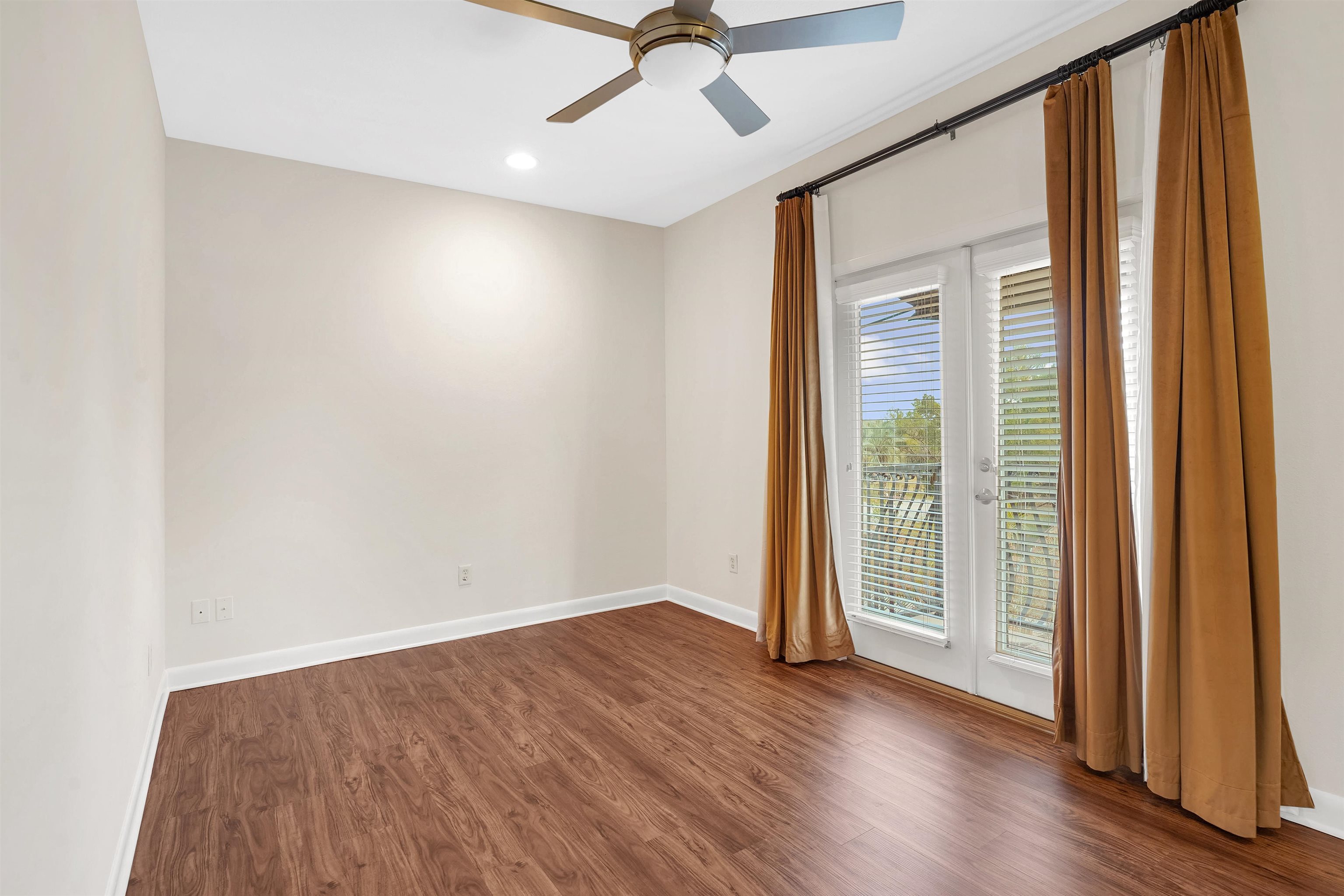 120 Oyster Catcher Cir