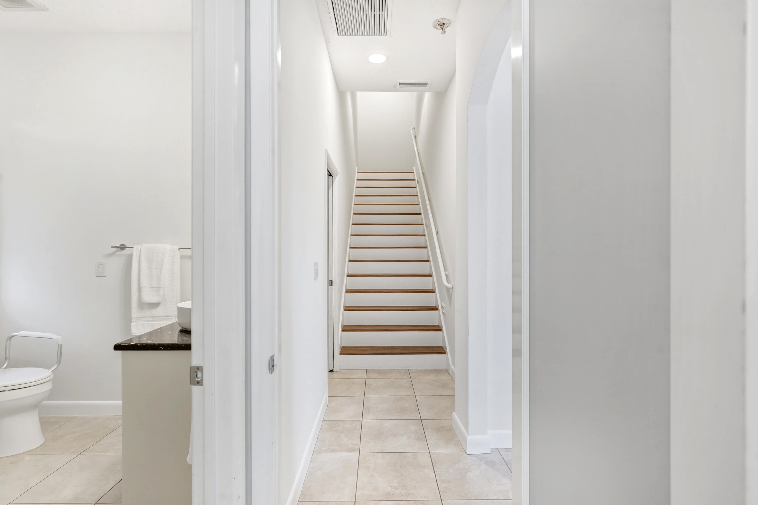 120 Oyster Catcher Cir