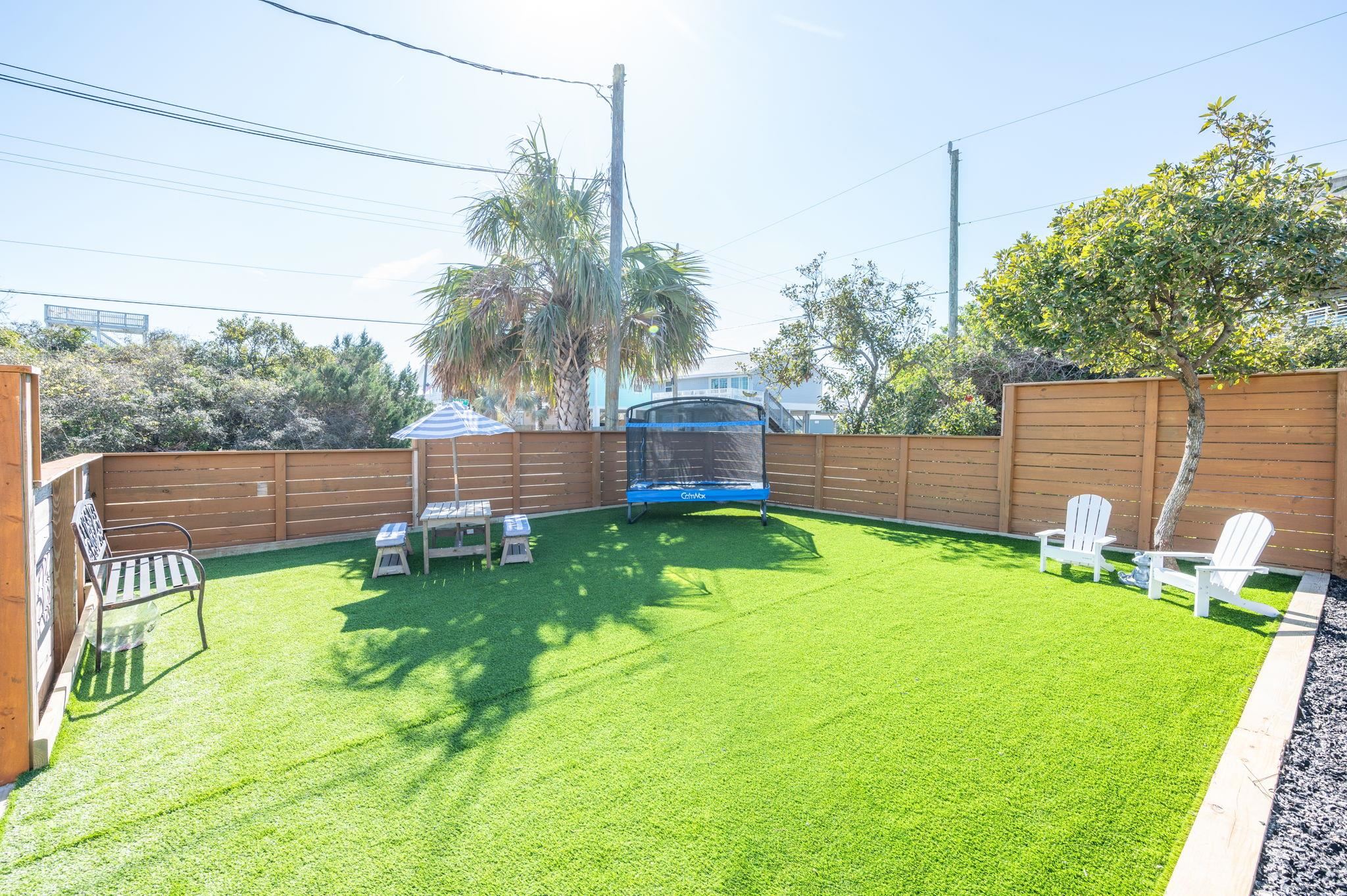 40 E Magnolia Ave