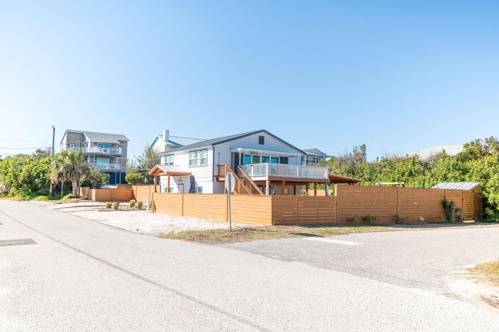 40 E Magnolia Ave