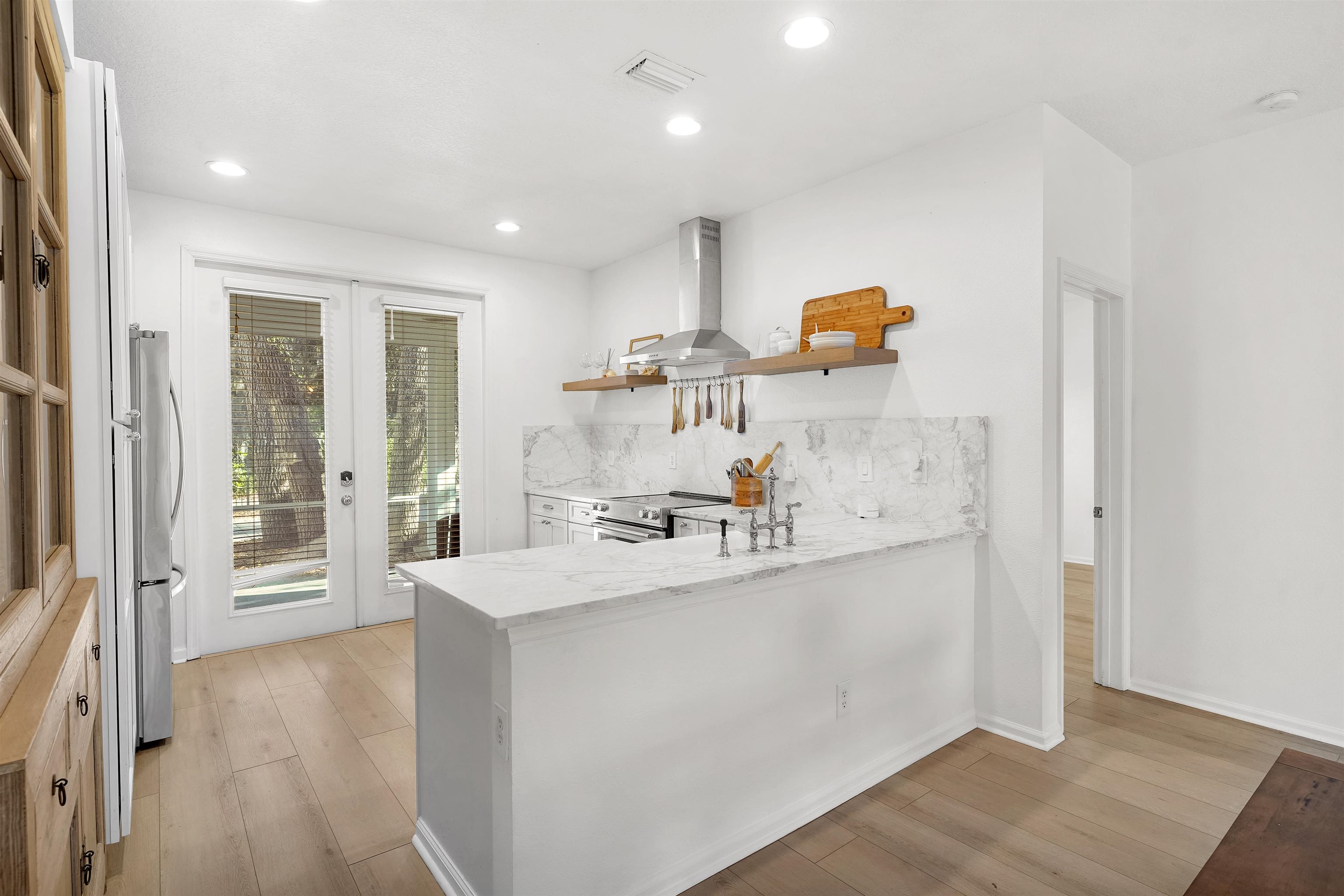 996 Saltwater Cir