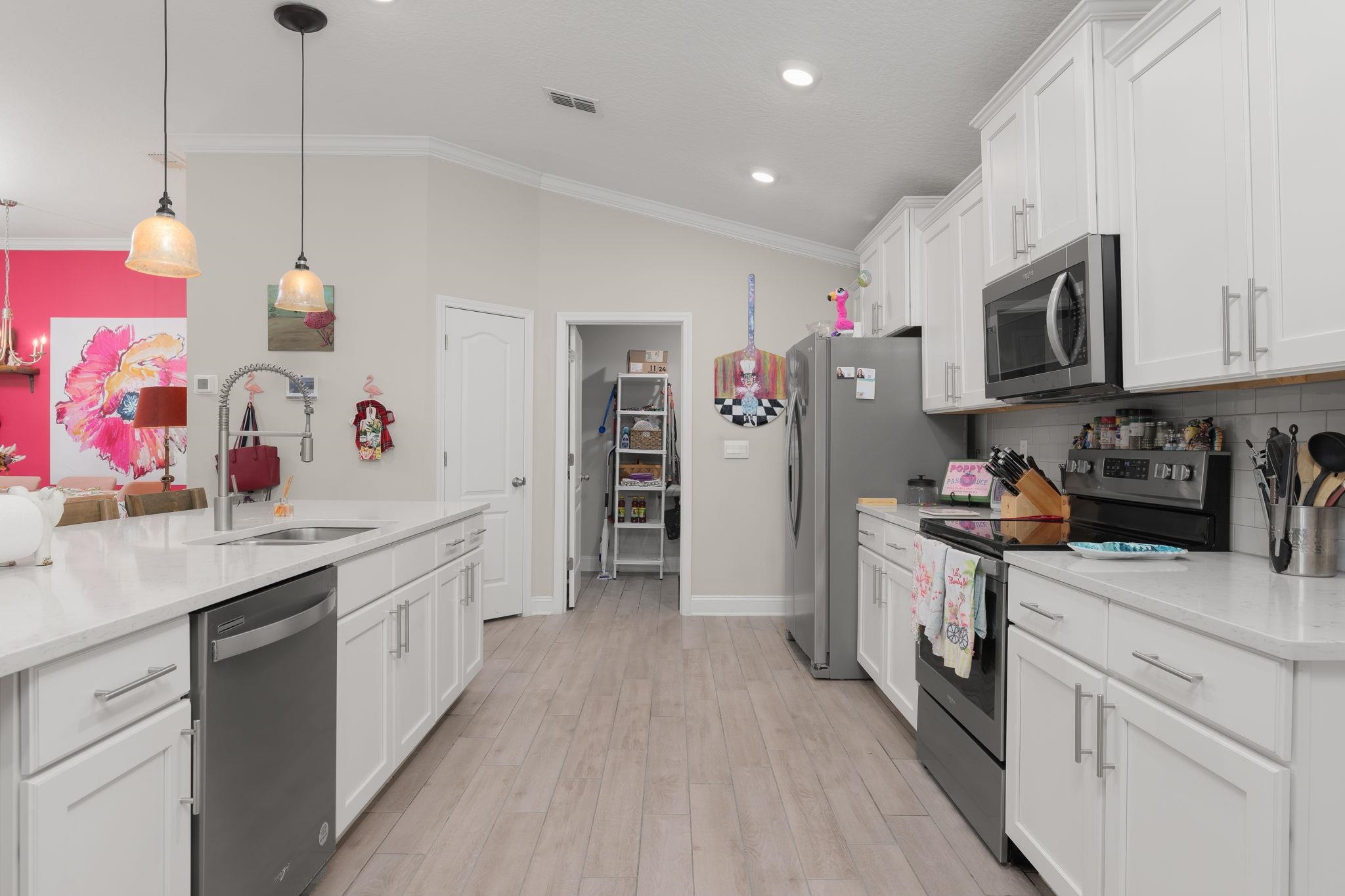 84 Gypsum Pl
