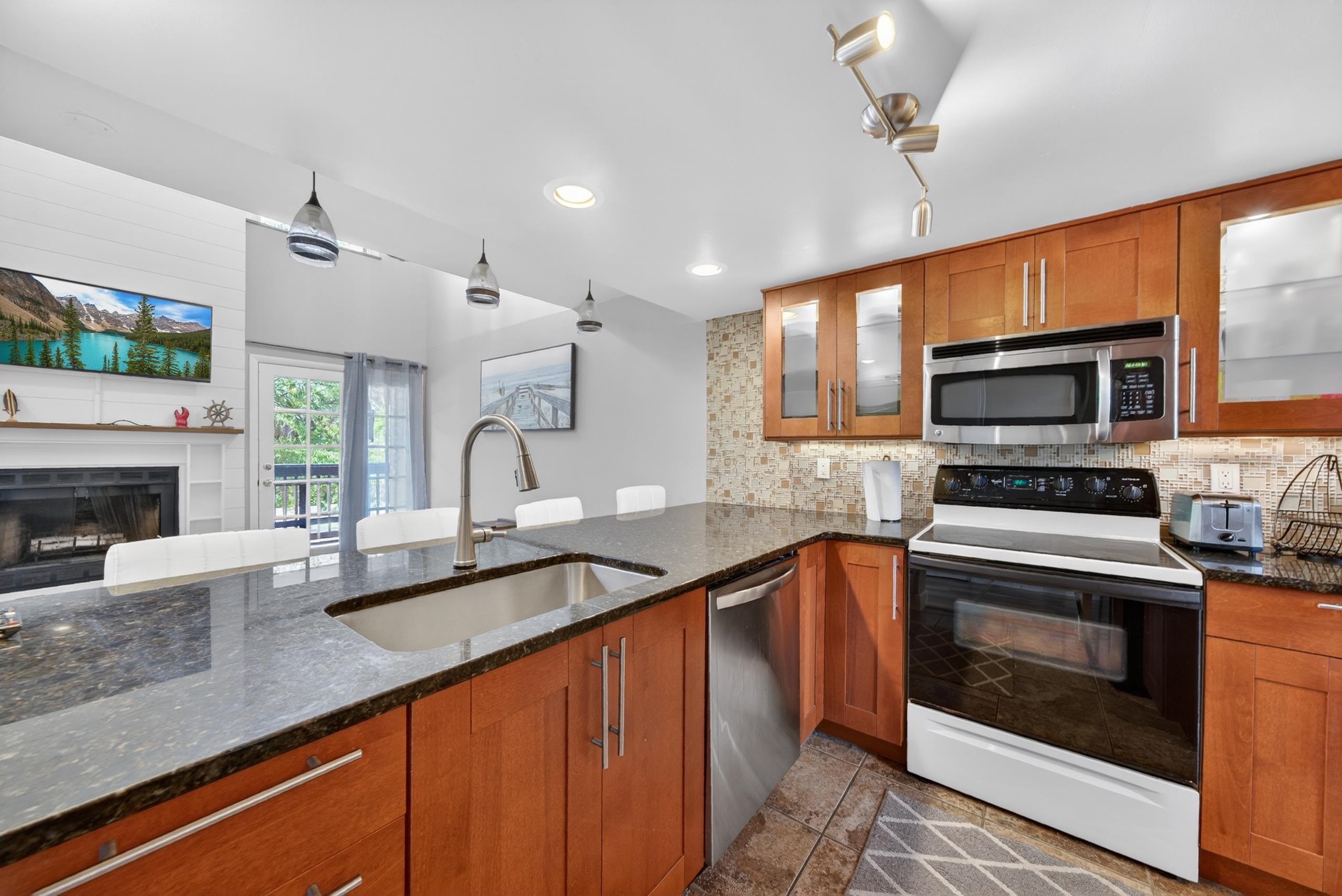 200 16Th St Unit: 205A