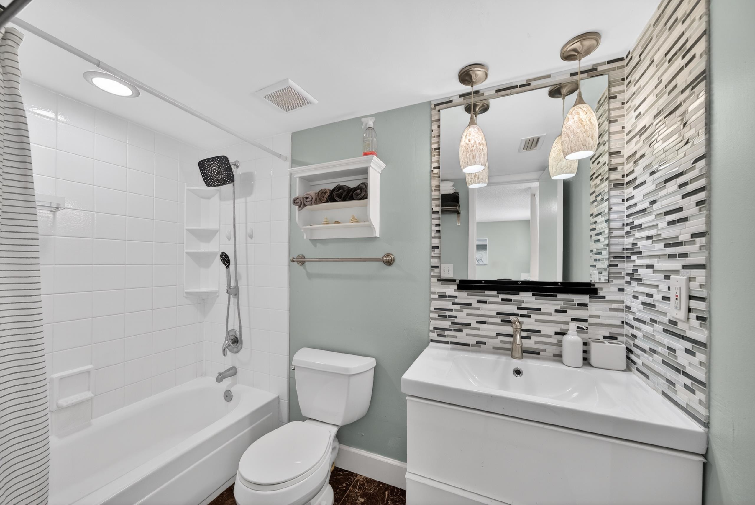 200 16Th St Unit: 205A