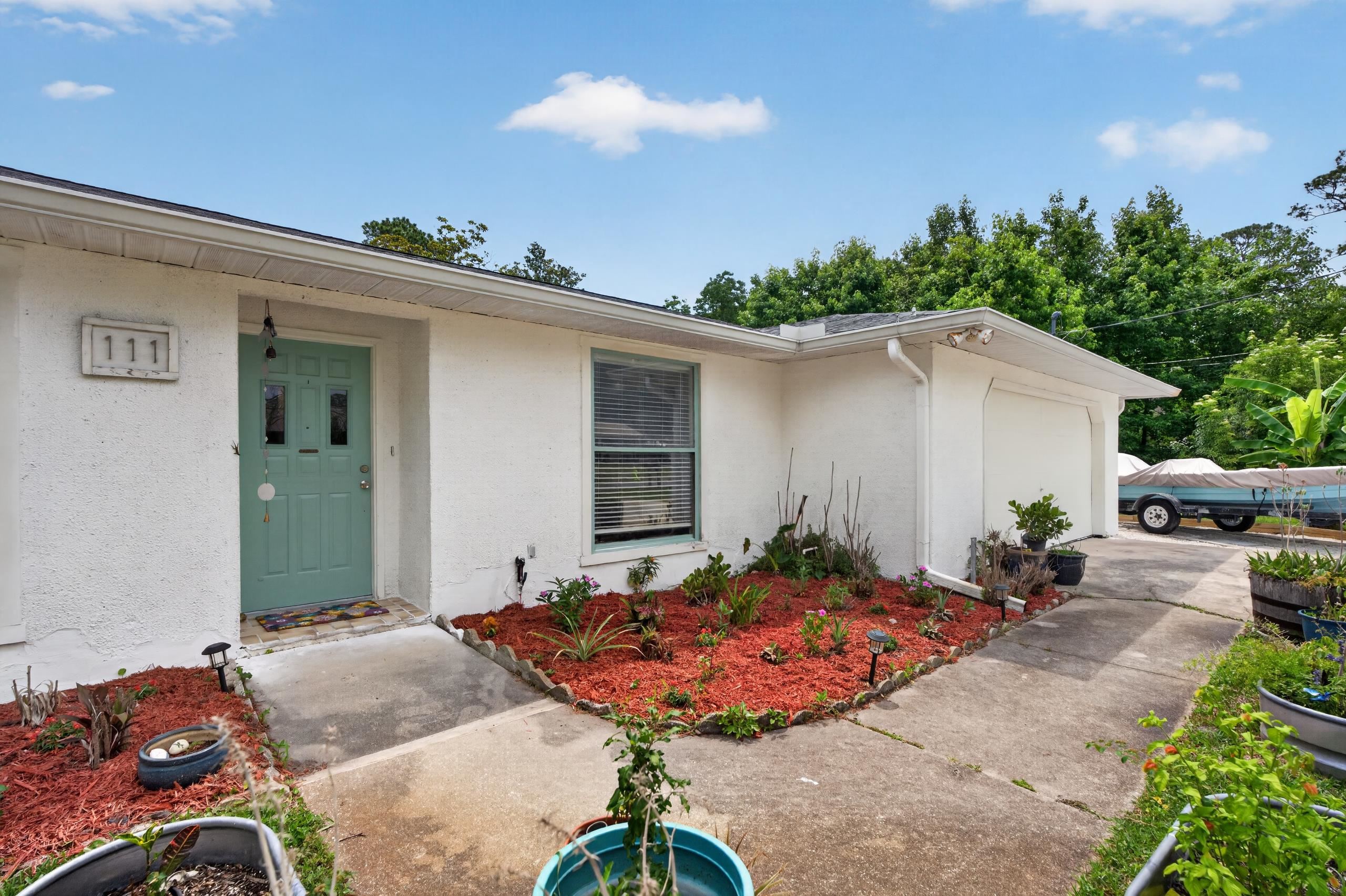 111 Pompano Rd