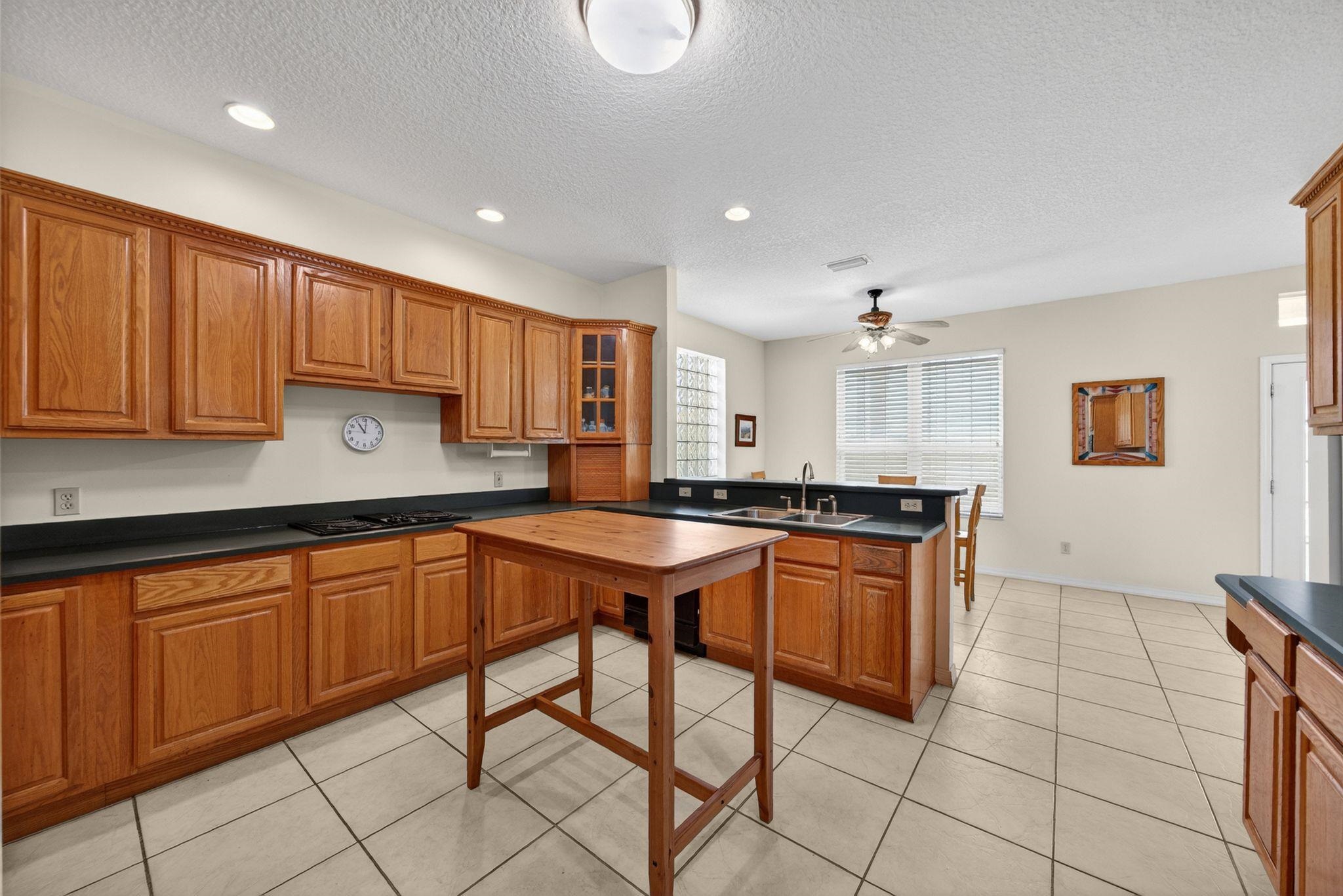 9138 June Ln