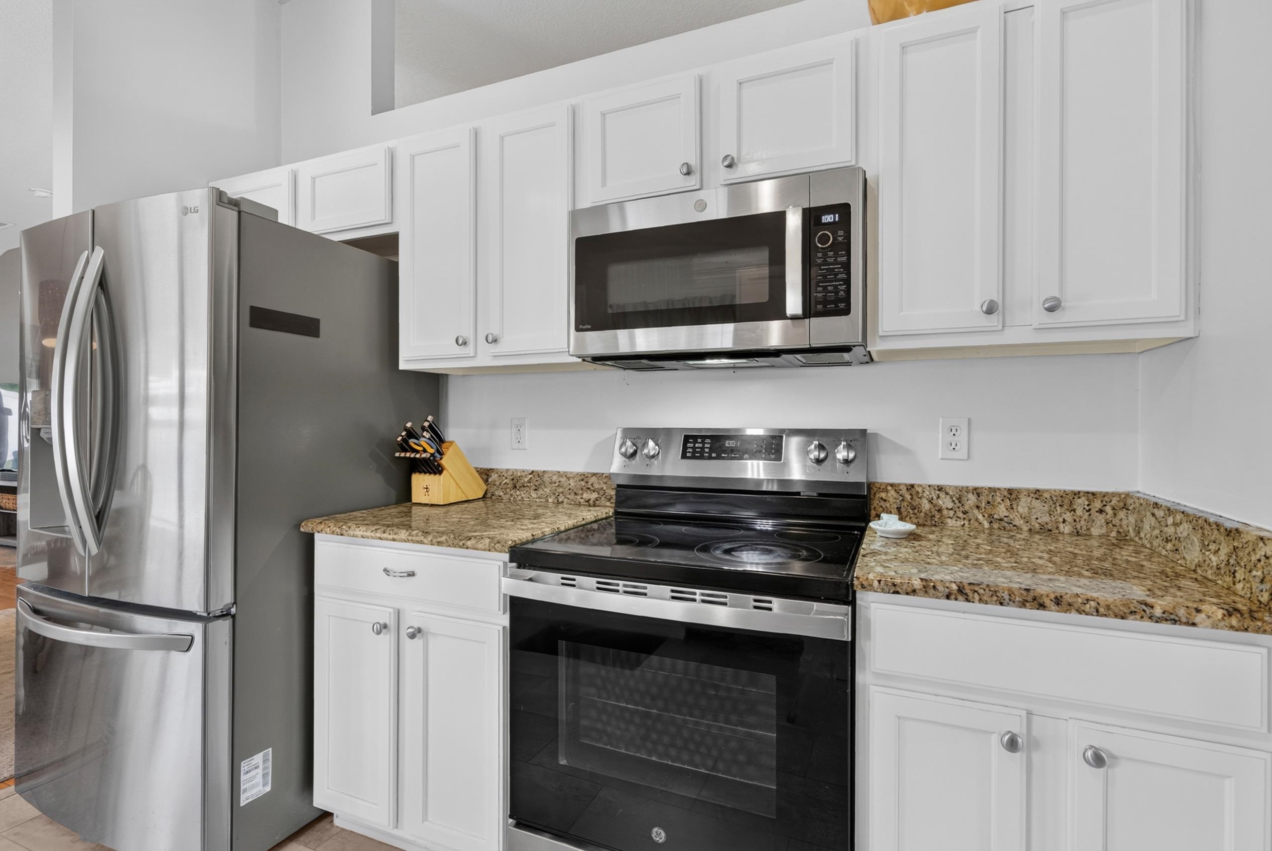 1008 Oak Arbor Cir