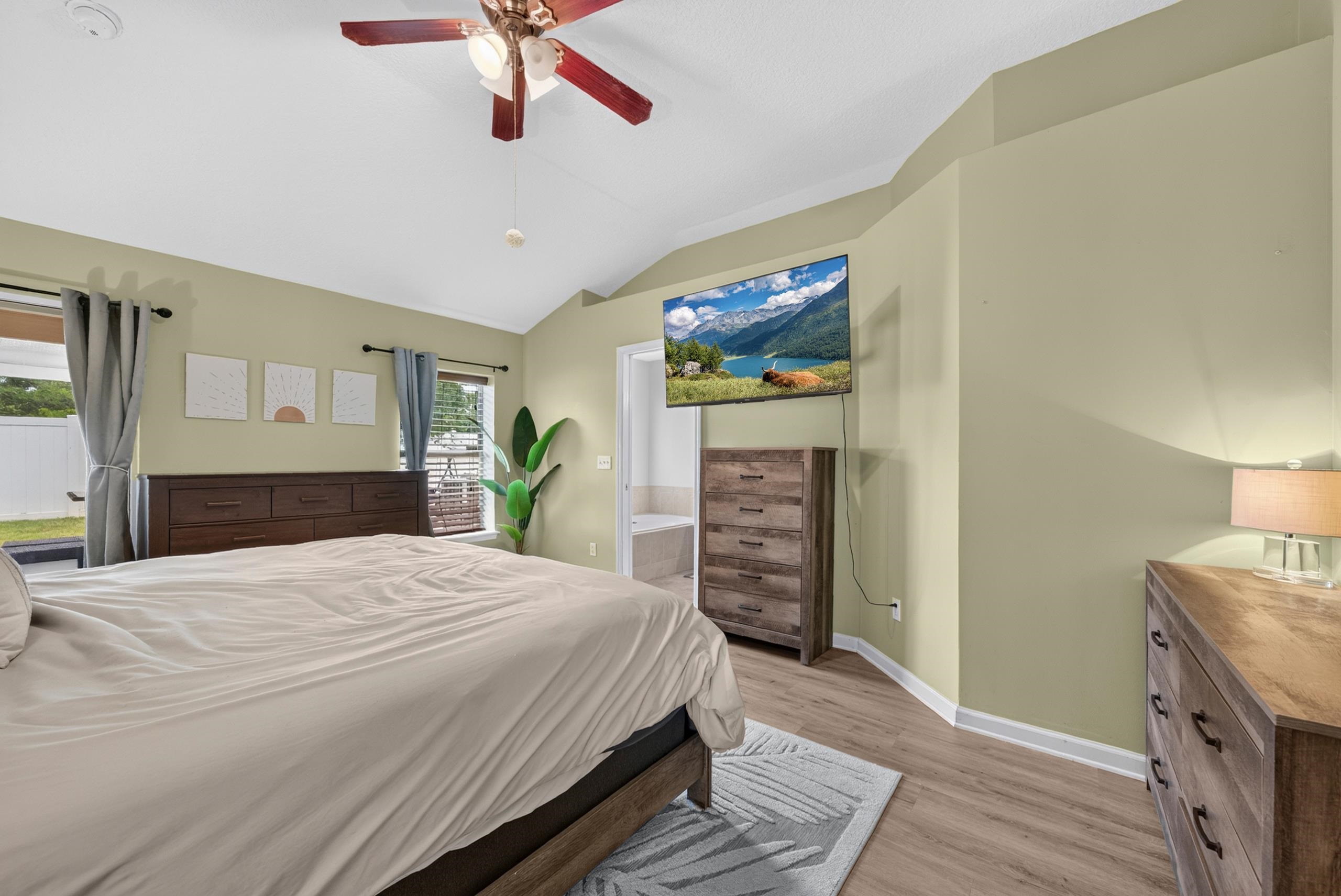 1008 Oak Arbor Cir