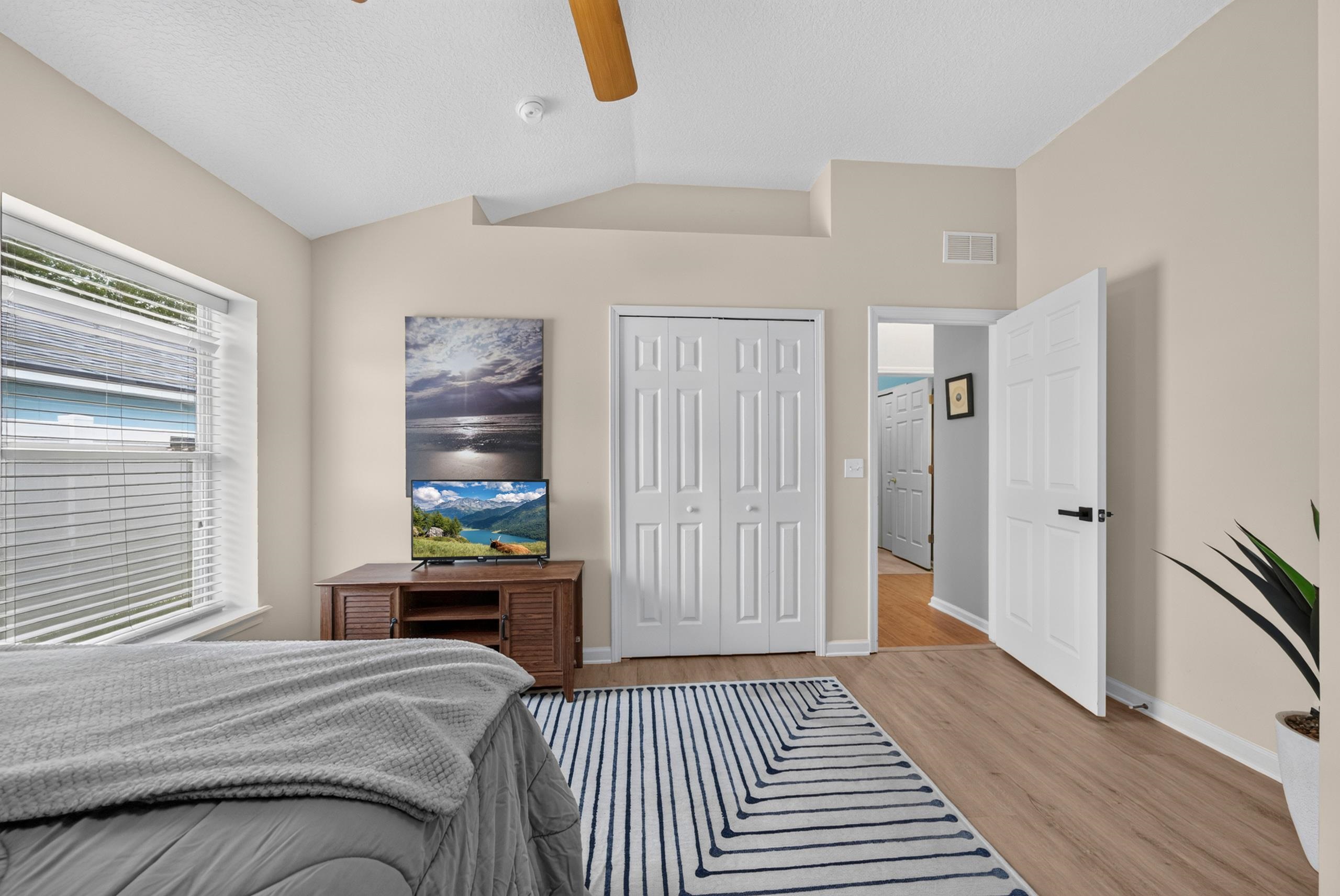 1008 Oak Arbor Cir
