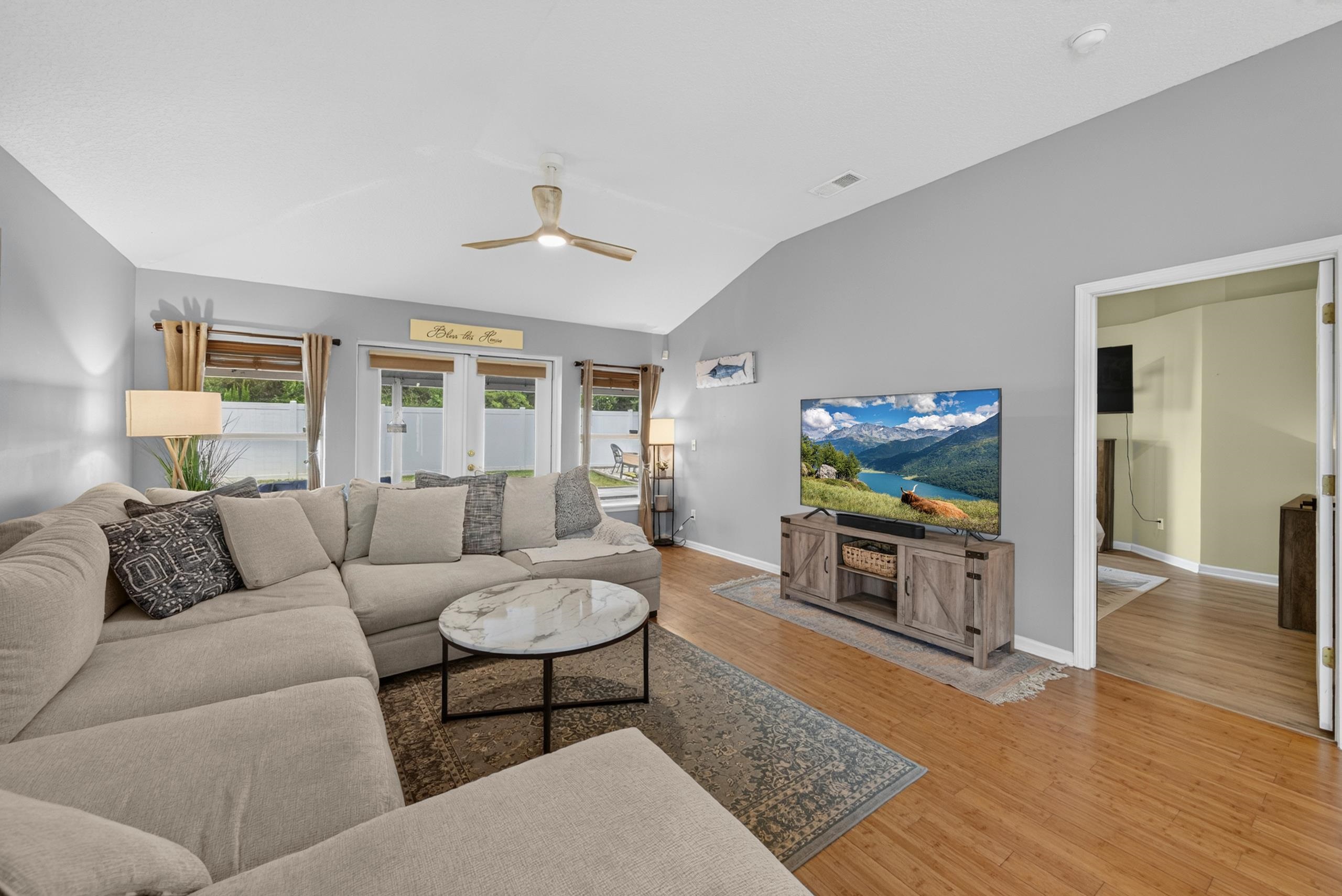 1008 Oak Arbor Cir