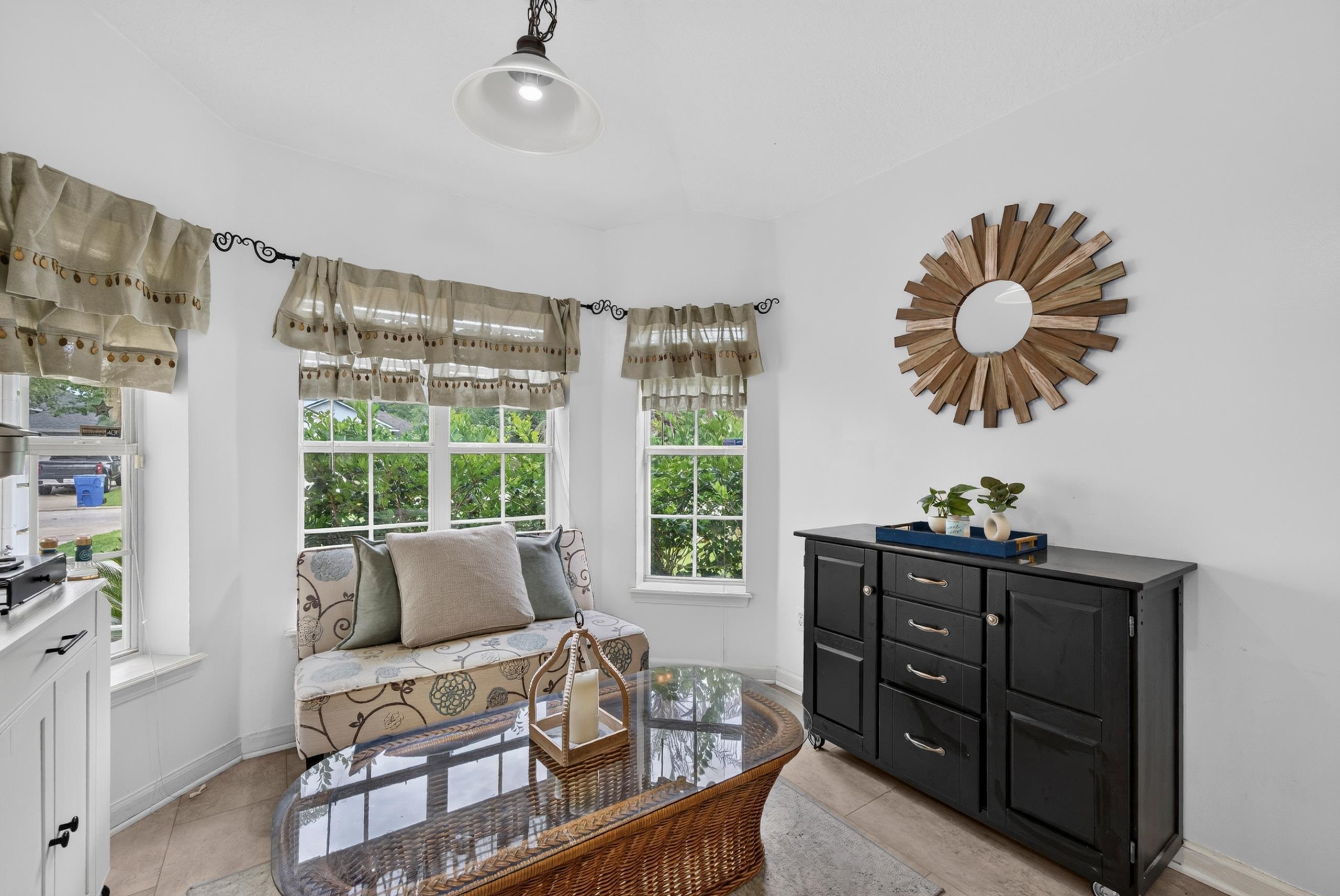 1008 Oak Arbor Cir