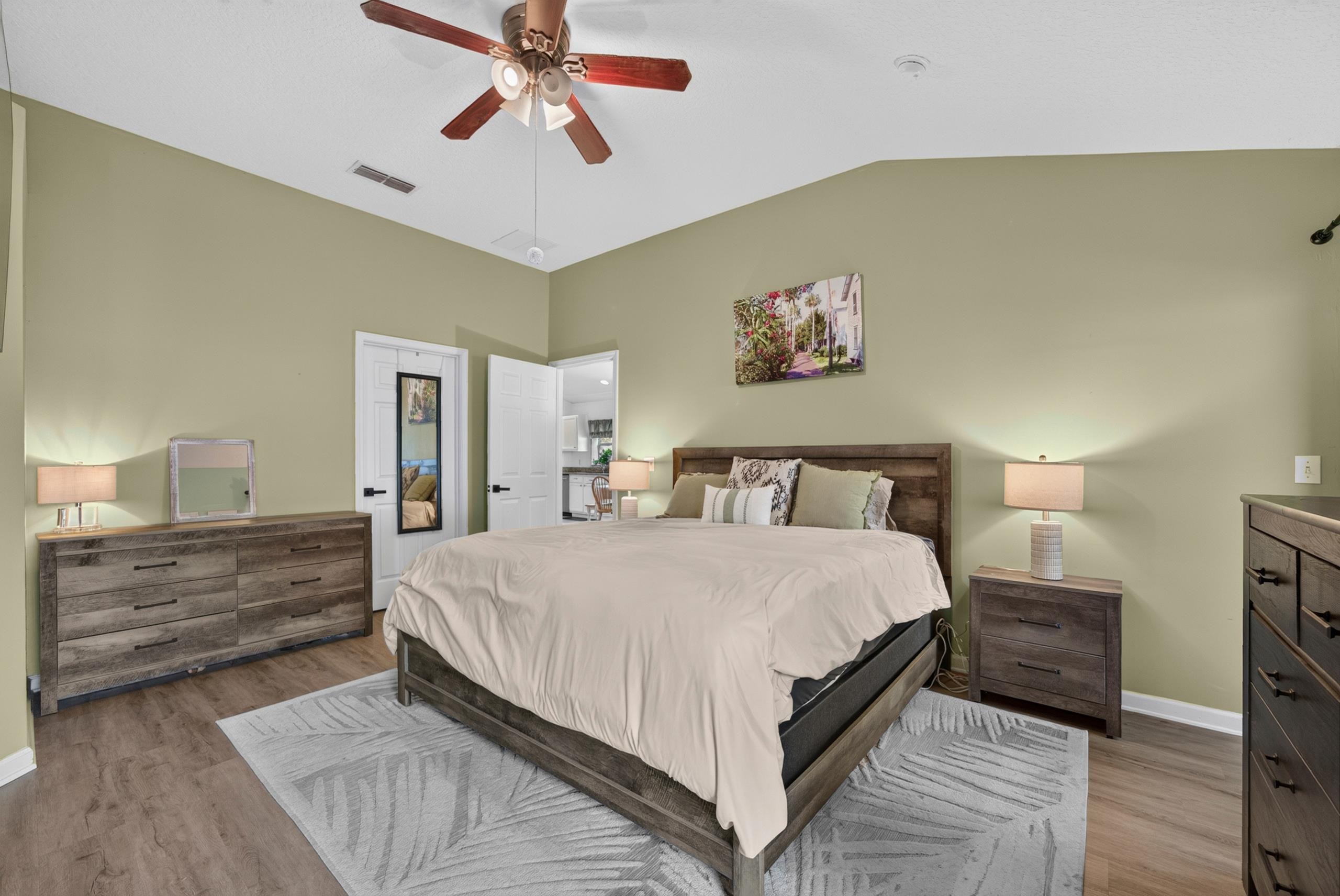 1008 Oak Arbor Cir