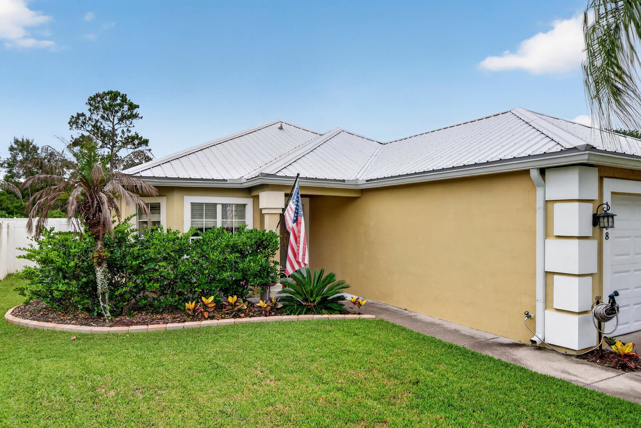 1008 Oak Arbor Cir
