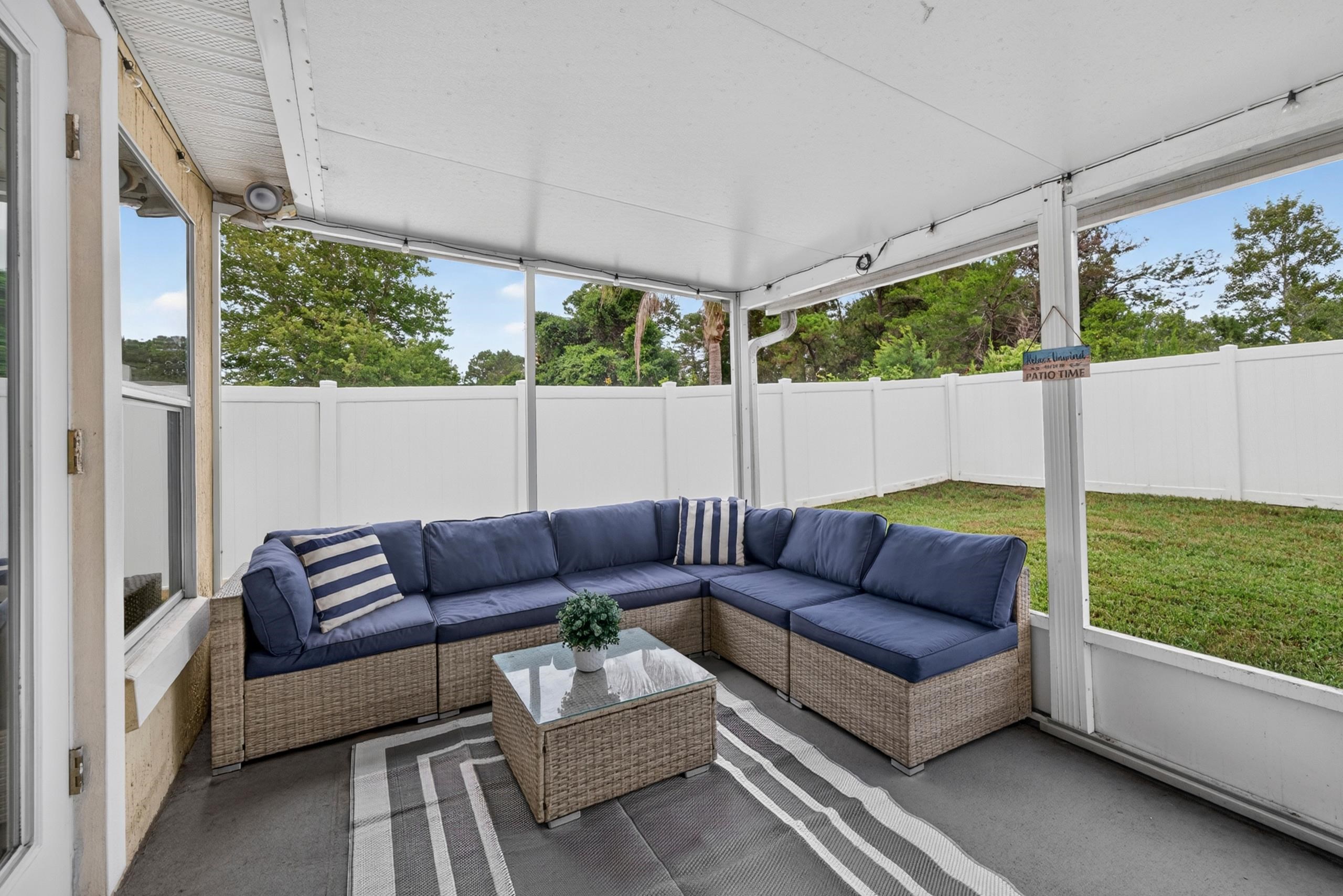 1008 Oak Arbor Cir