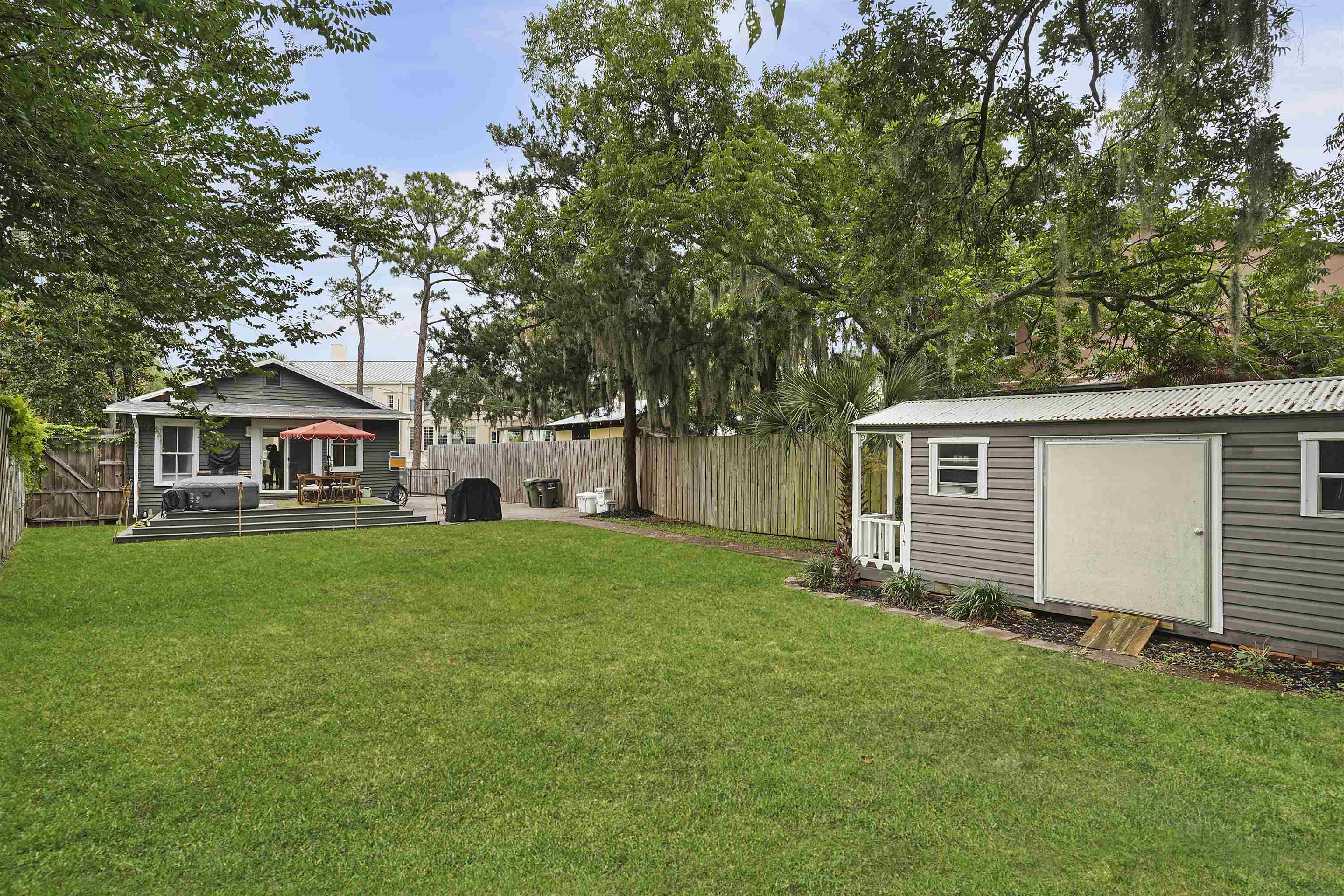 11 Hildreth Dr