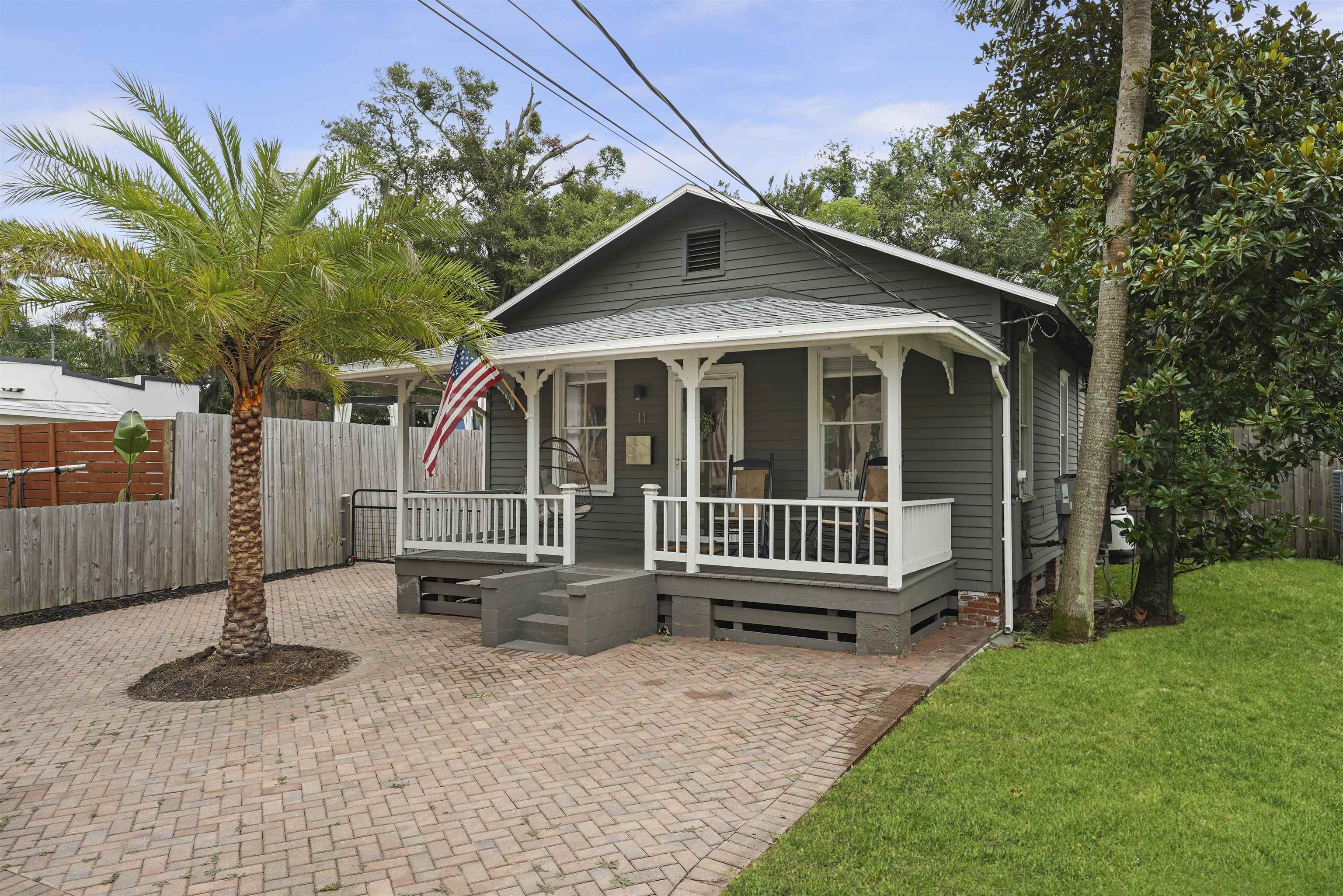 11 Hildreth Dr