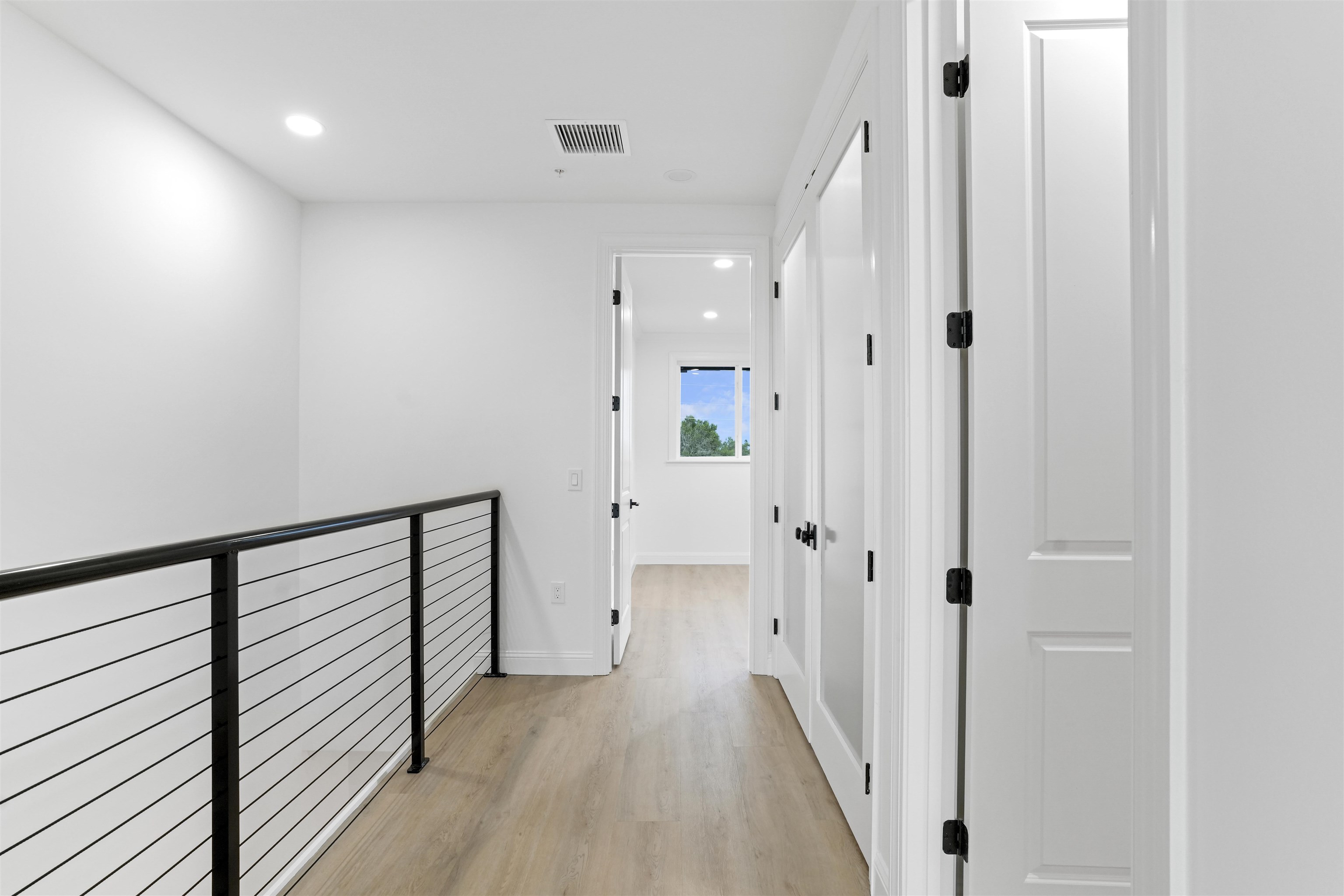 306 Arricola Ave