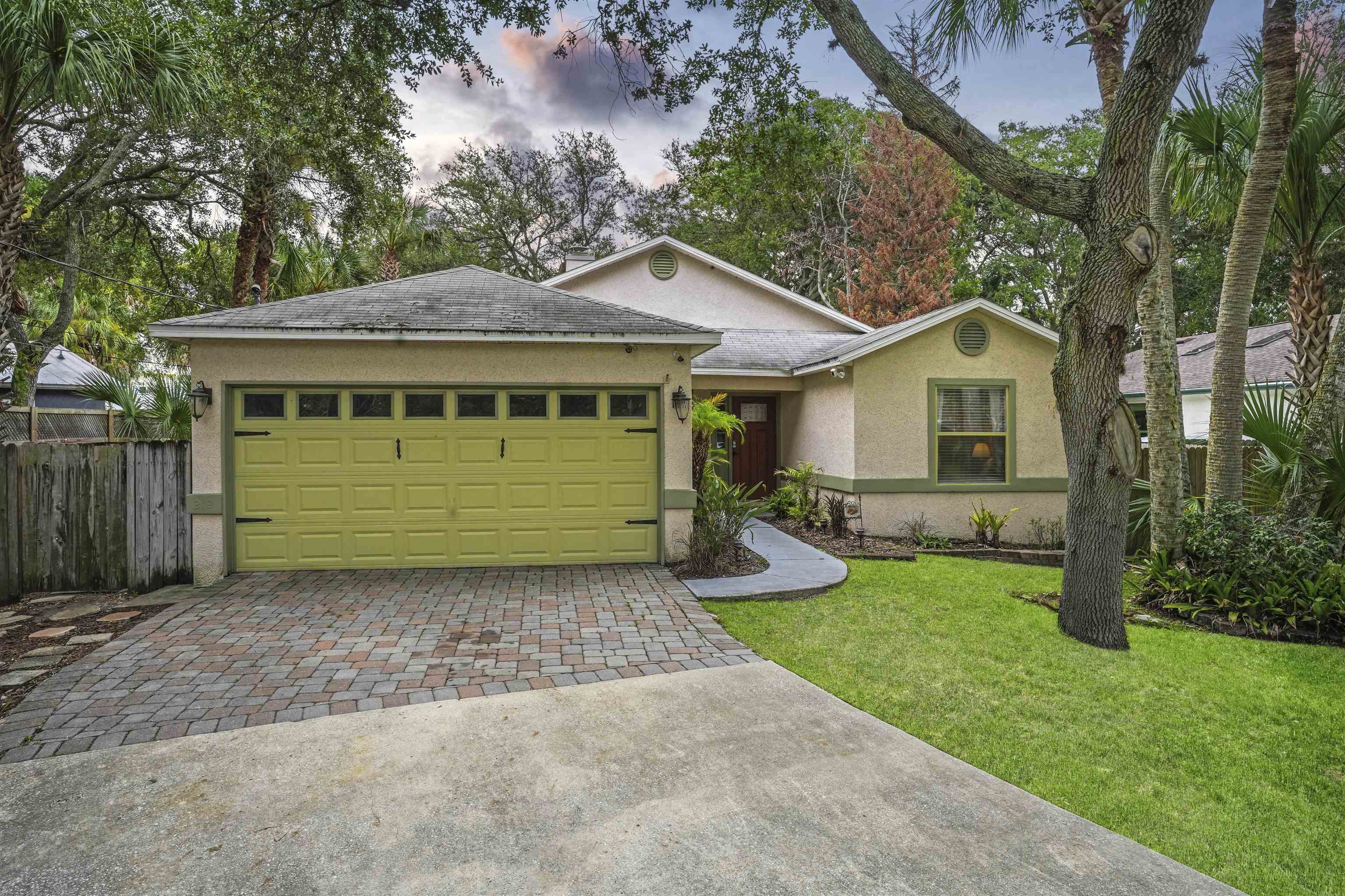 212 Herada St