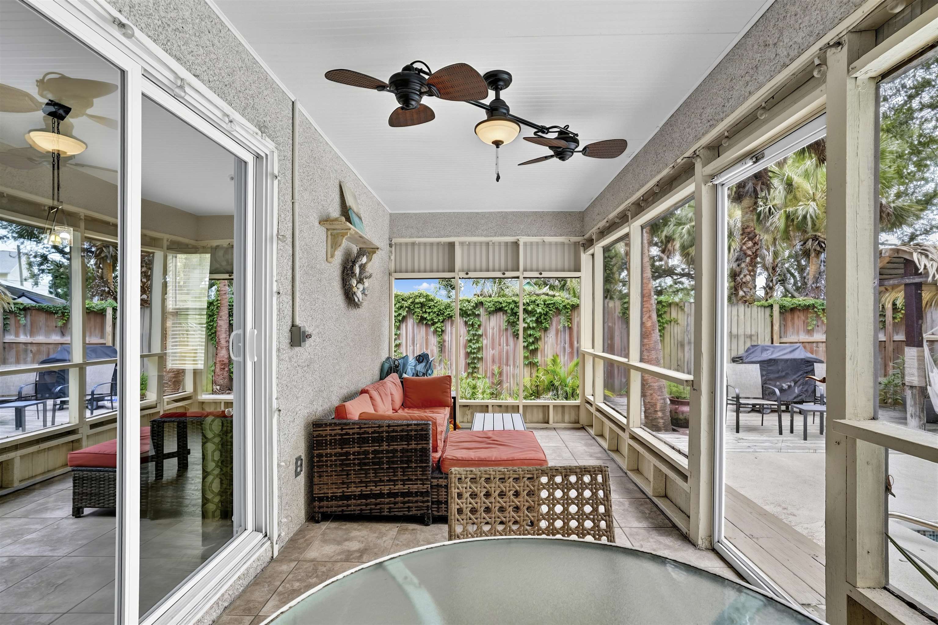 212 Herada St