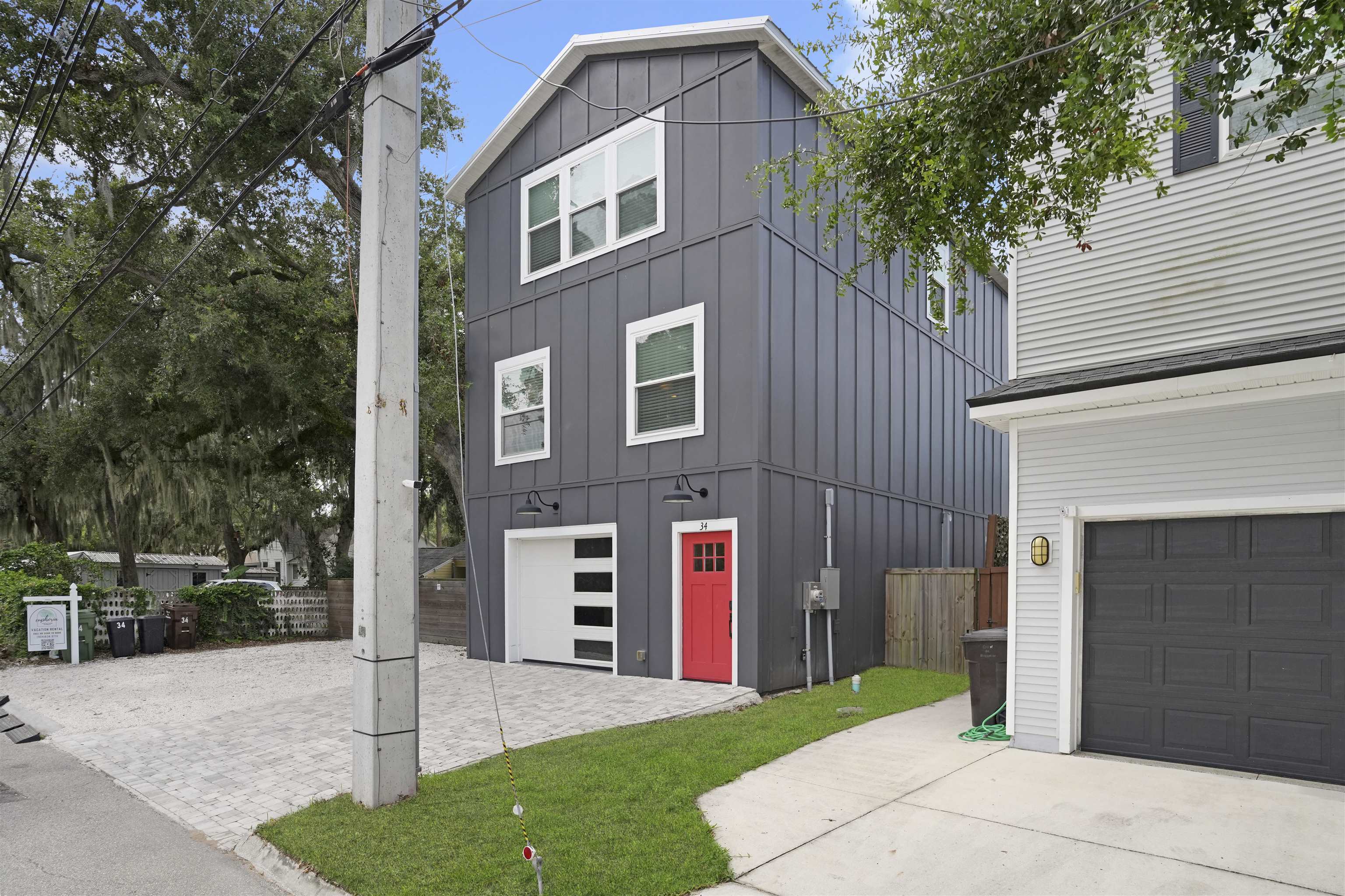 34 E San Carlos Ave