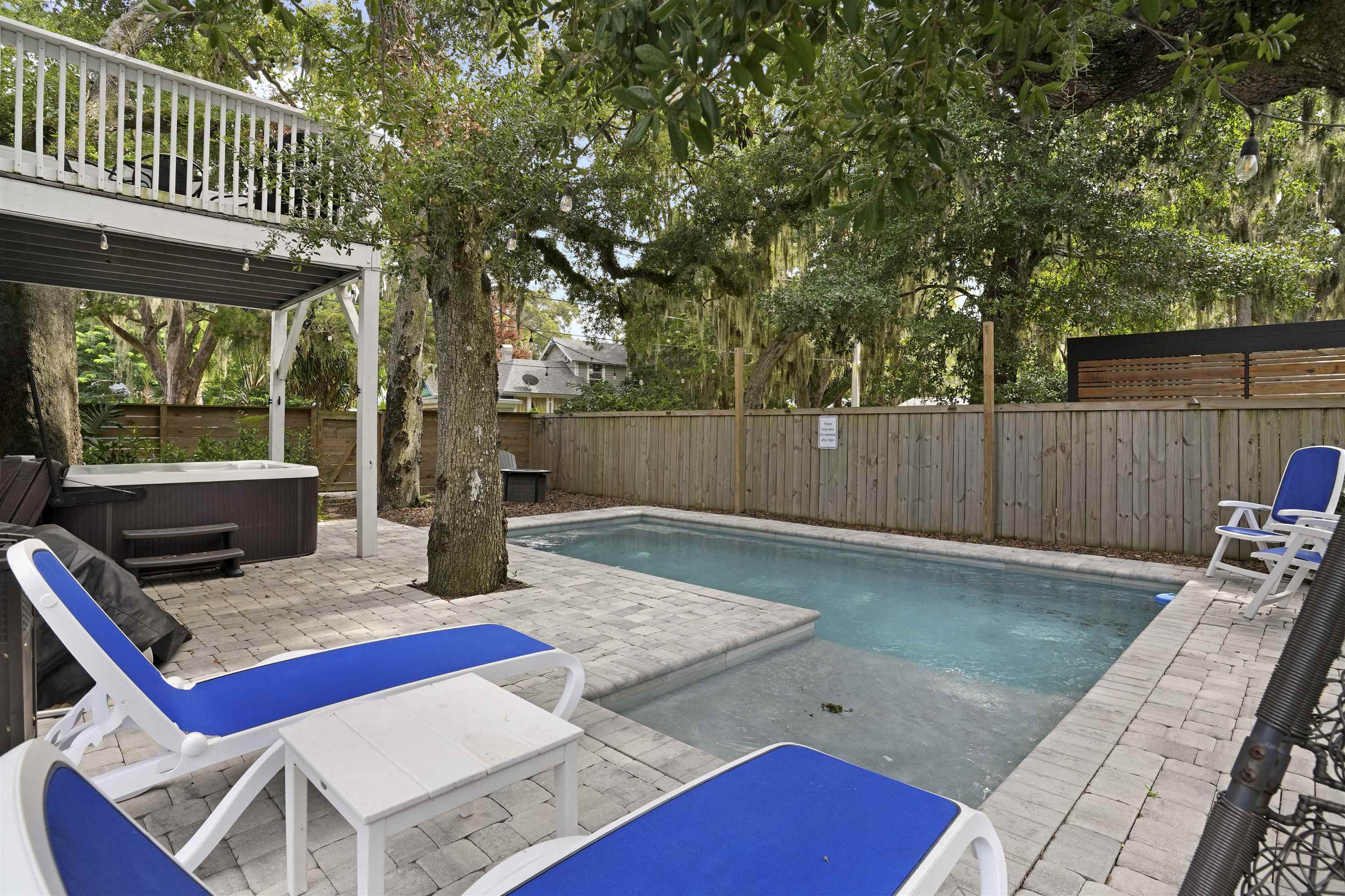 34 E San Carlos Ave
