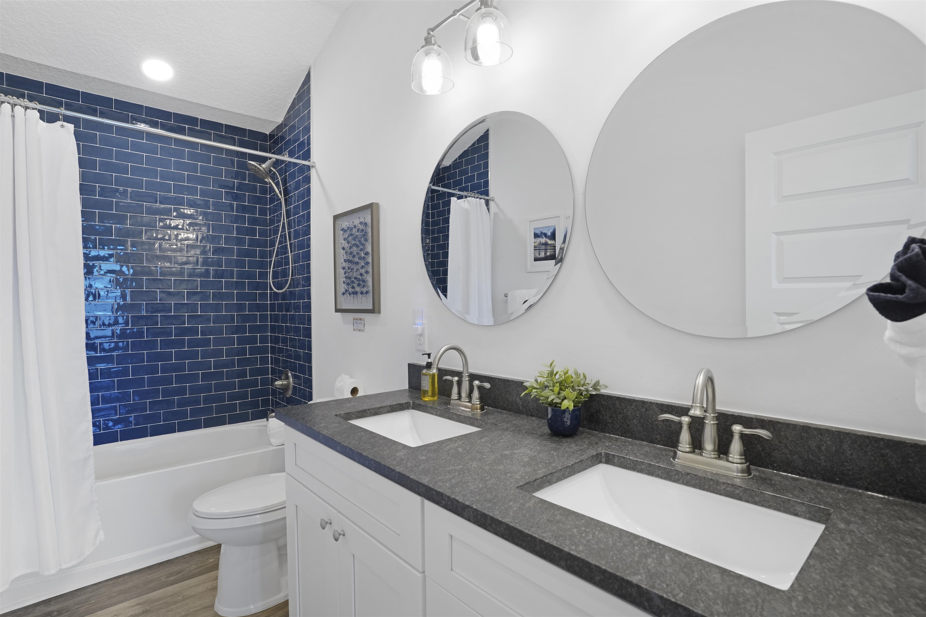 34 E San Carlos Ave