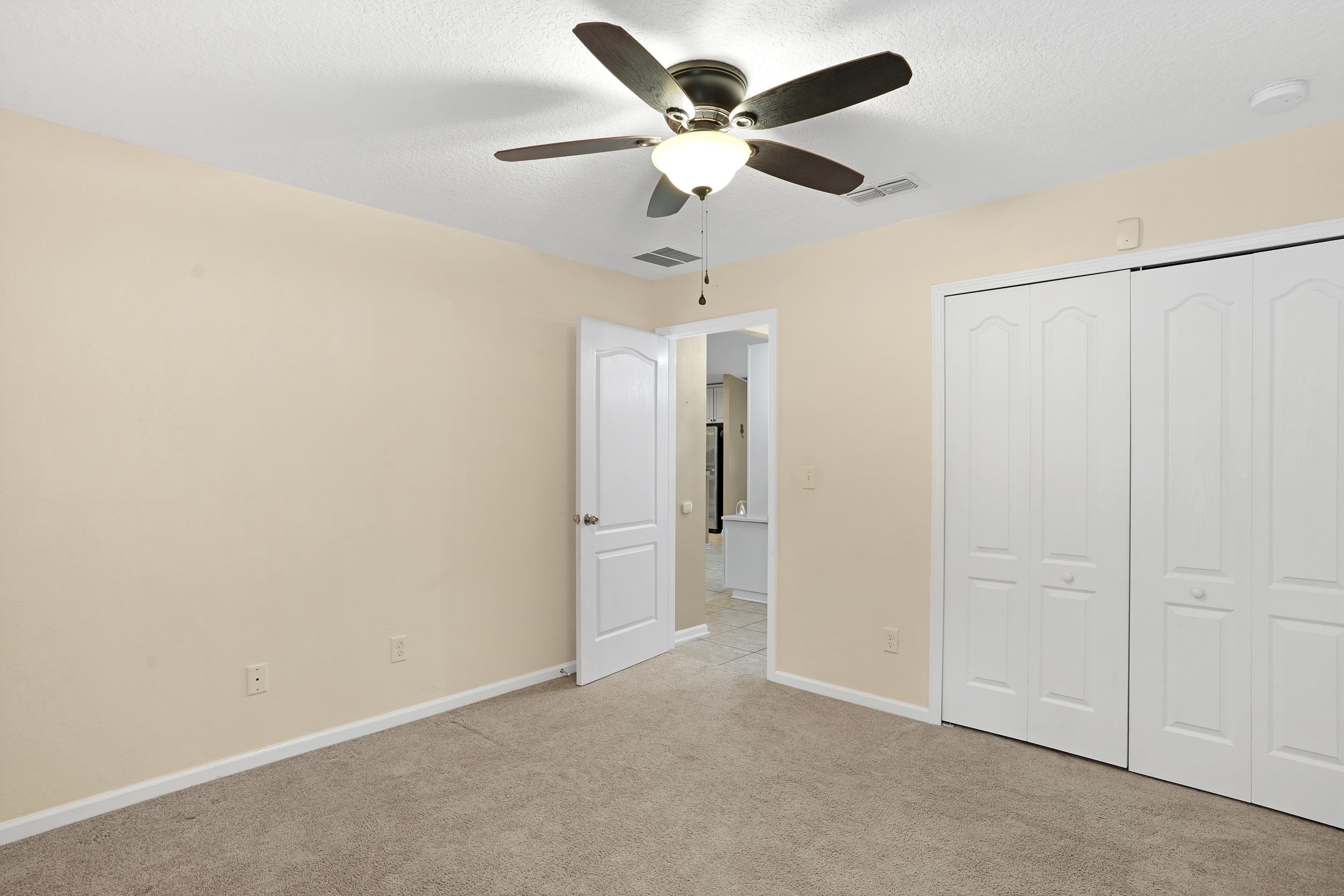 104 Patriot Ln