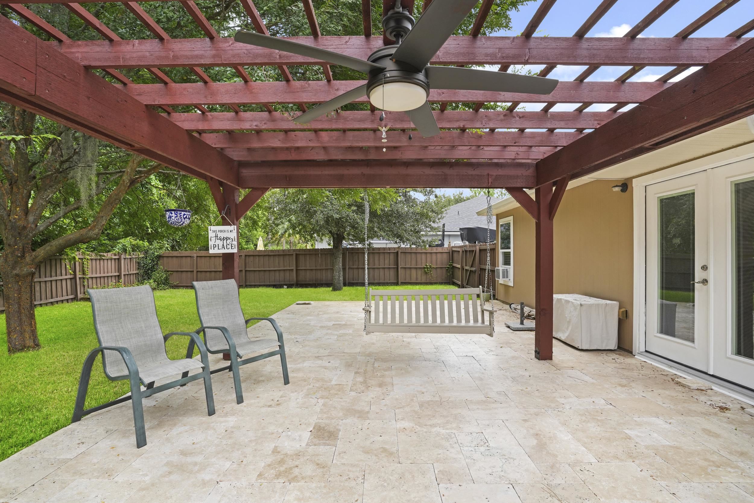 104 Patriot Ln