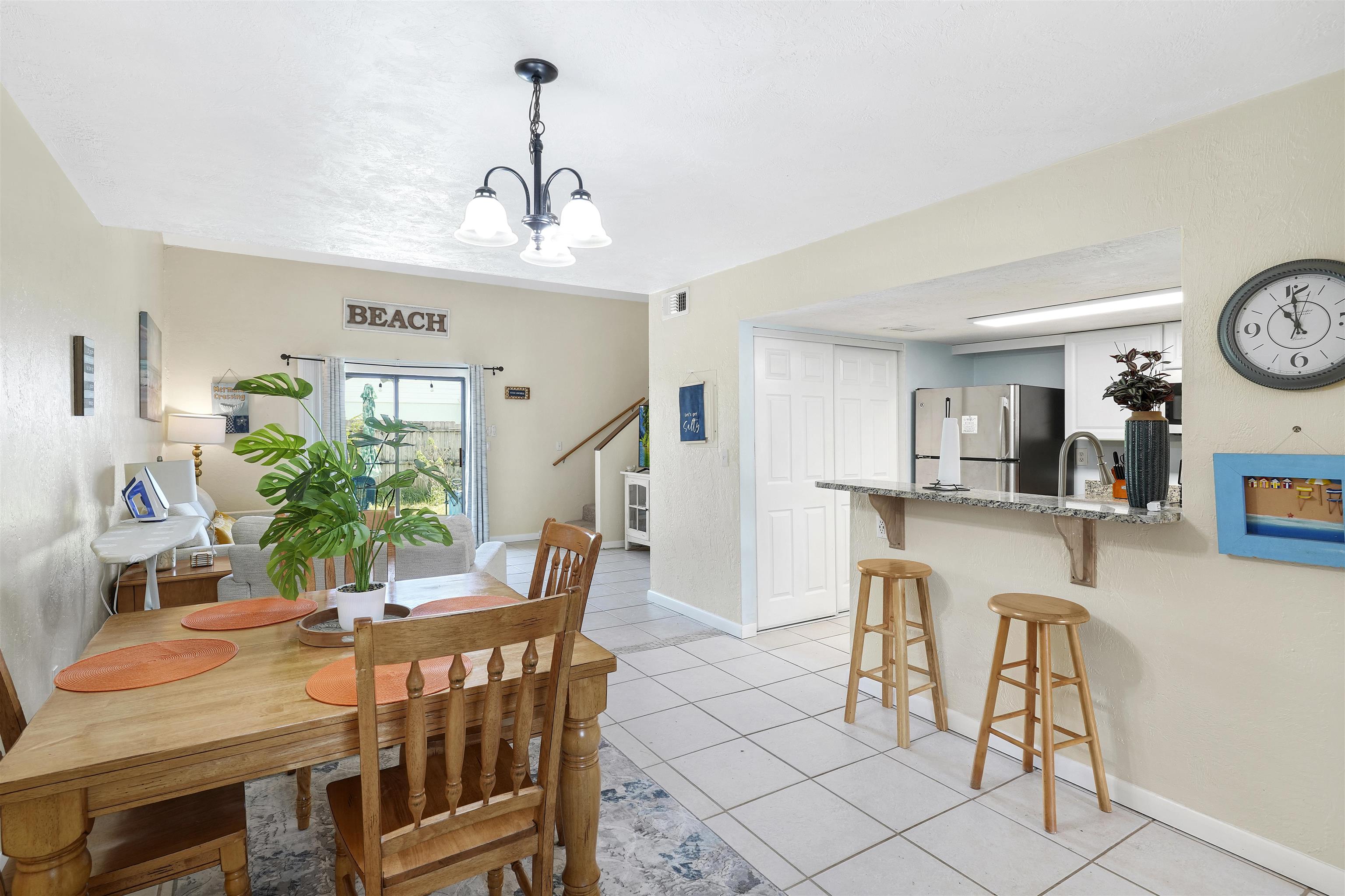 4003 Windjammer Ln