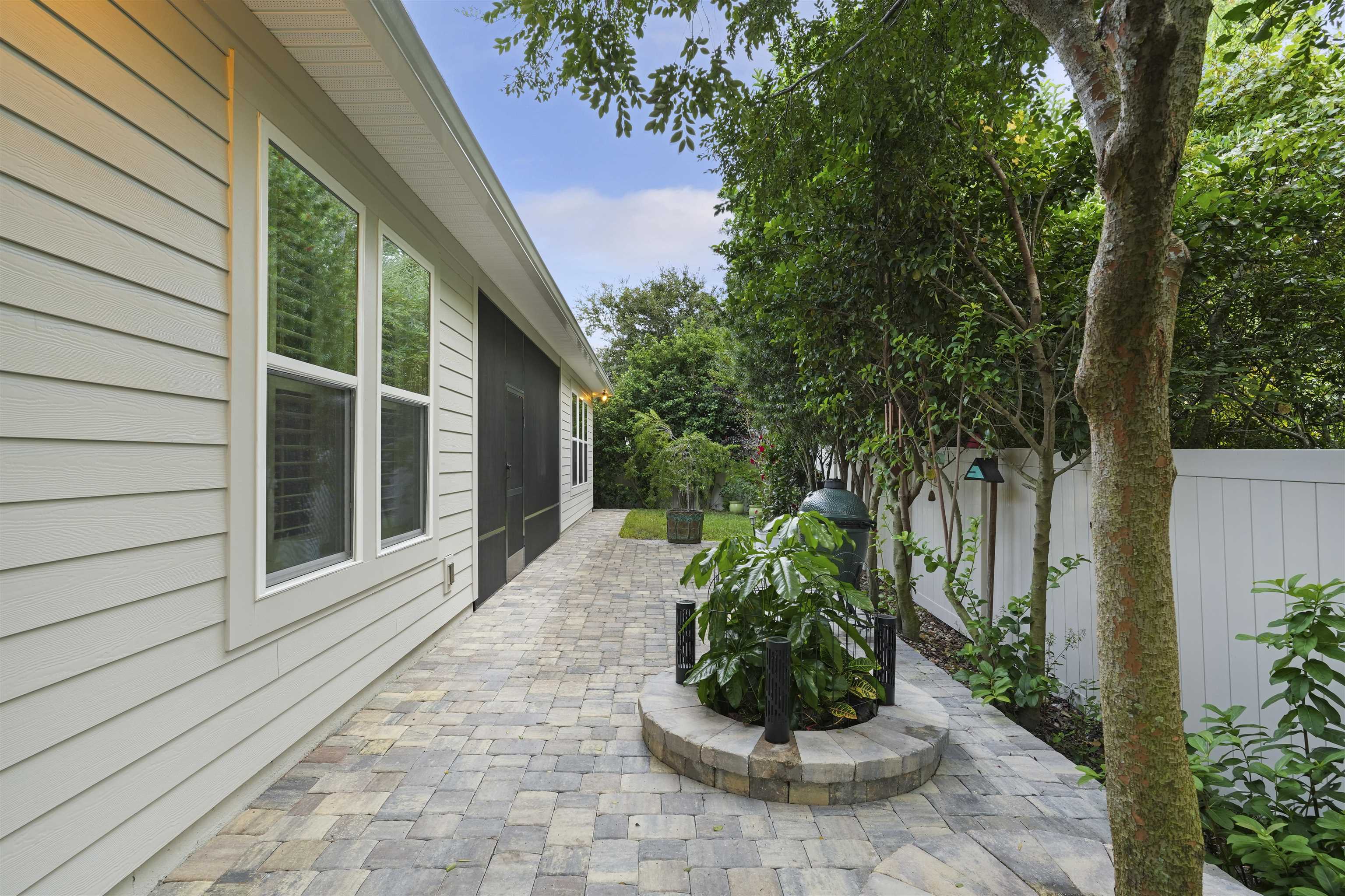 395 Pescado Dr