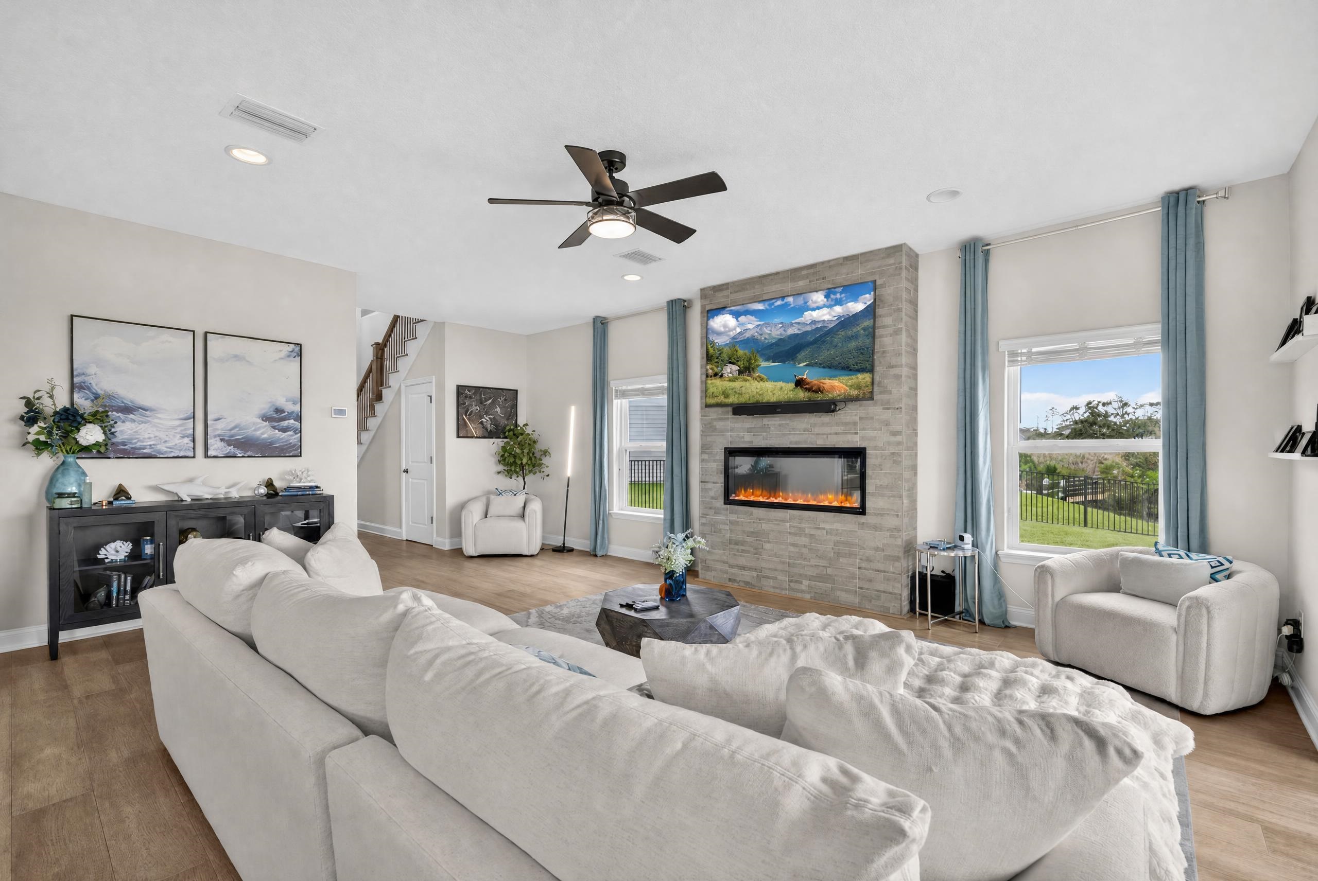 367 Five Island Dr
