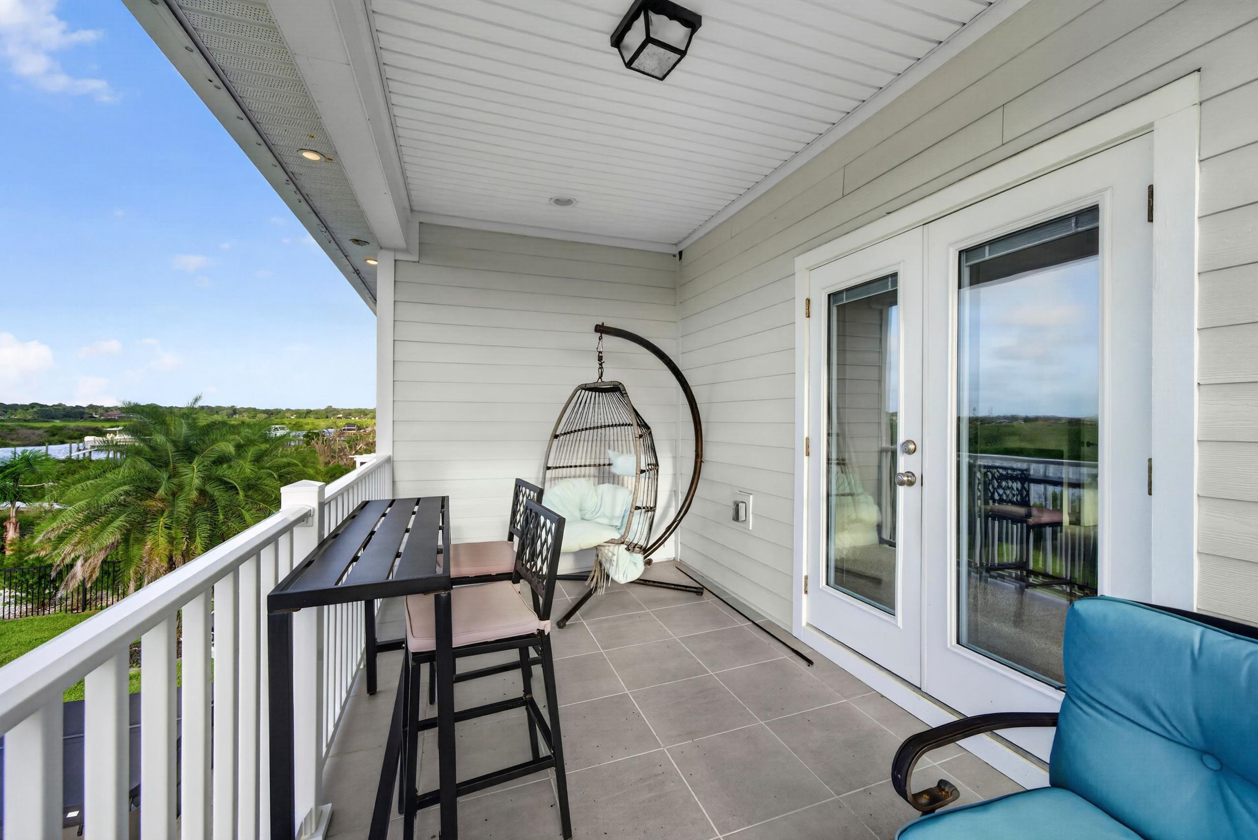 367 Five Island Dr