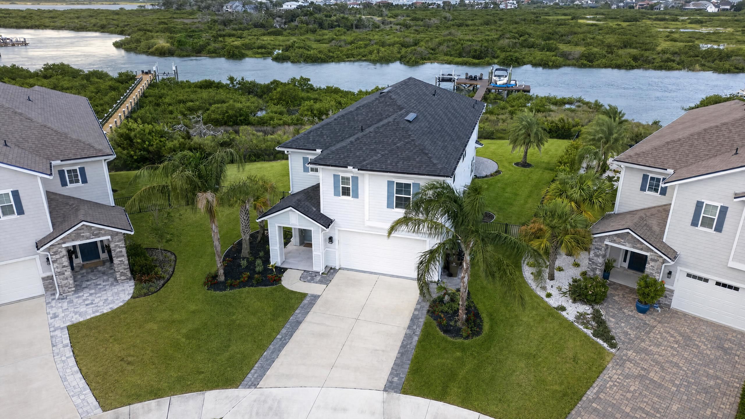 367 Five Island Dr