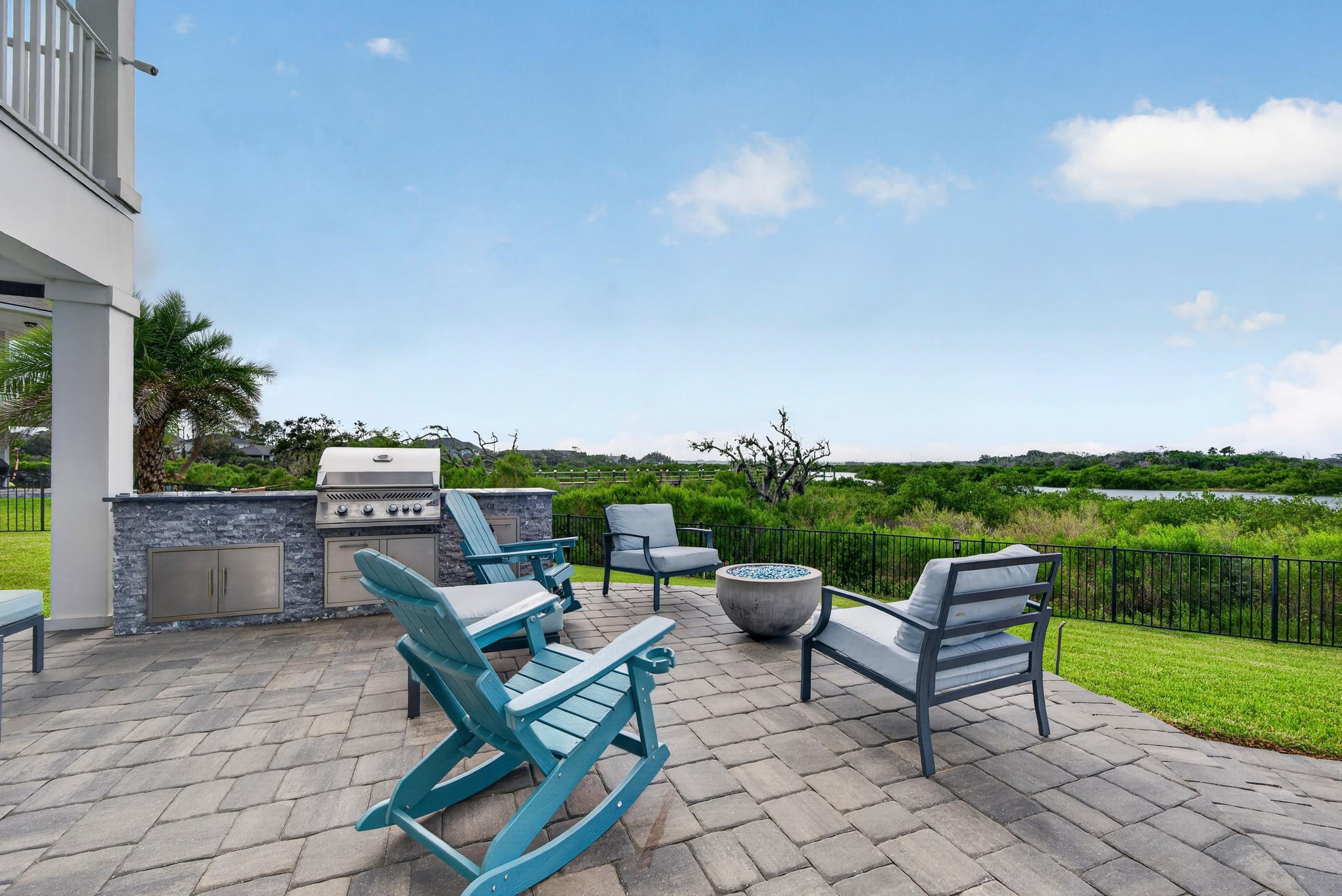 367 Five Island Dr